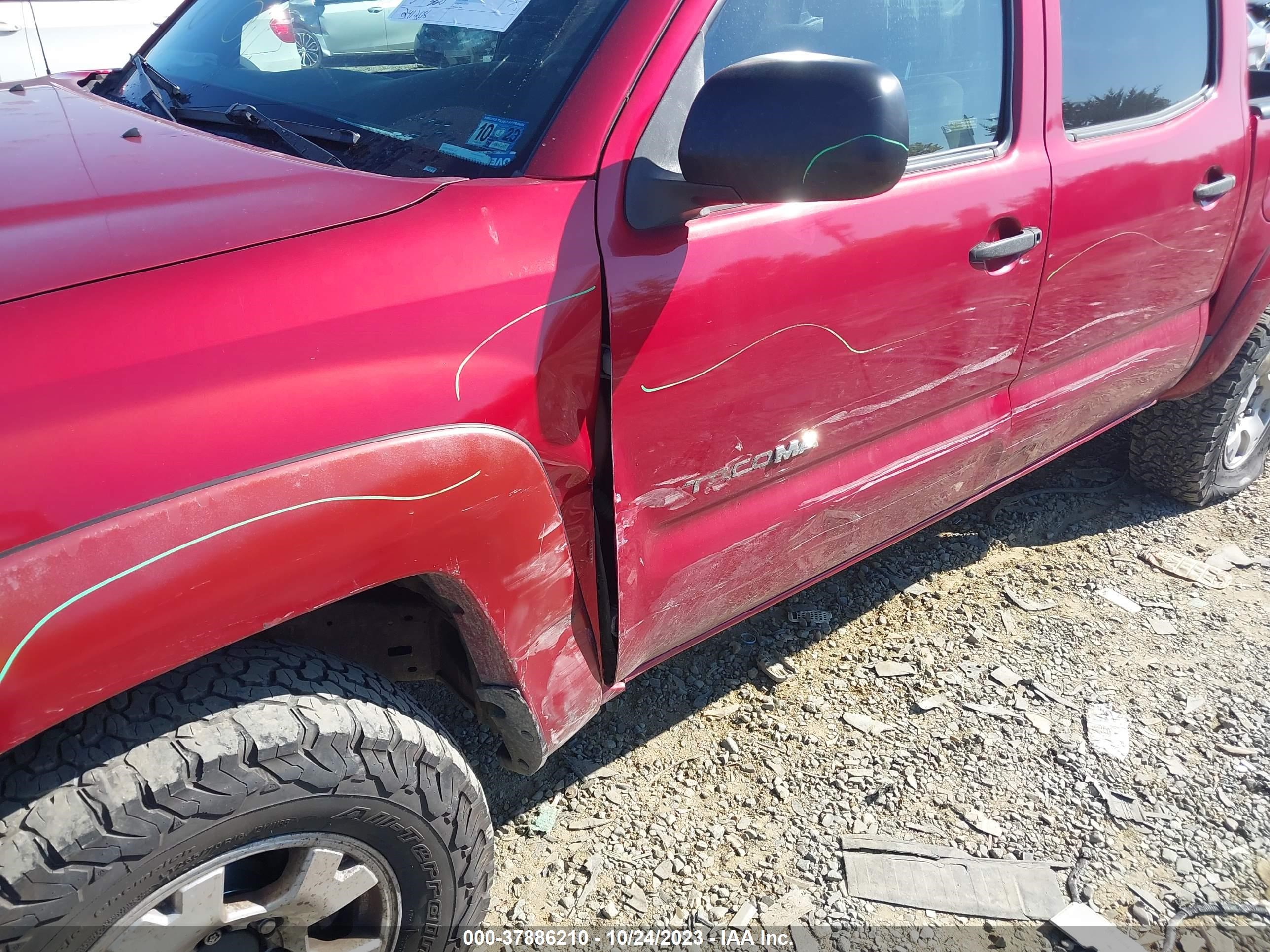 Photo 5 VIN: 5TELU42N37Z392869 - TOYOTA TACOMA 