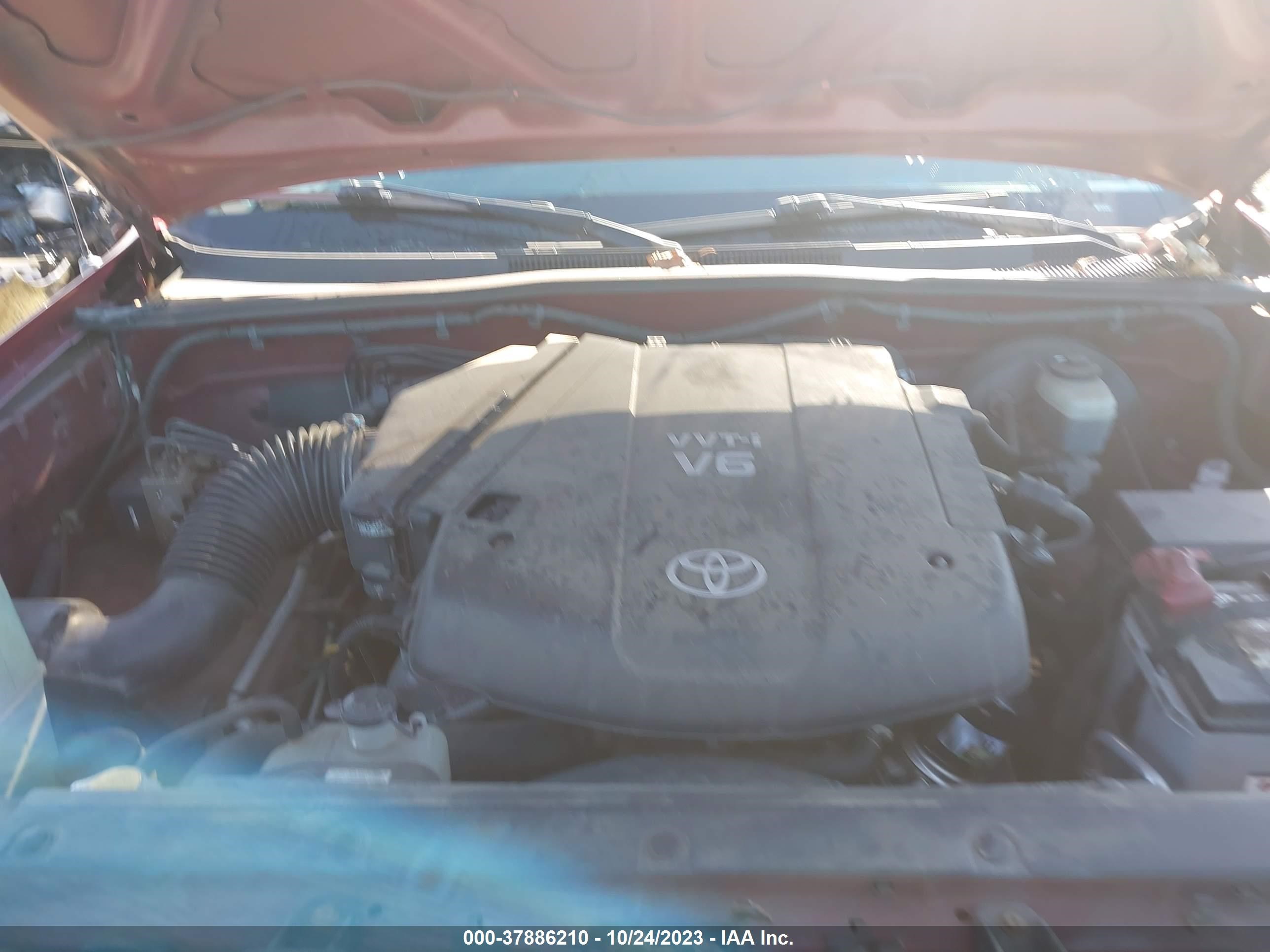 Photo 9 VIN: 5TELU42N37Z392869 - TOYOTA TACOMA 