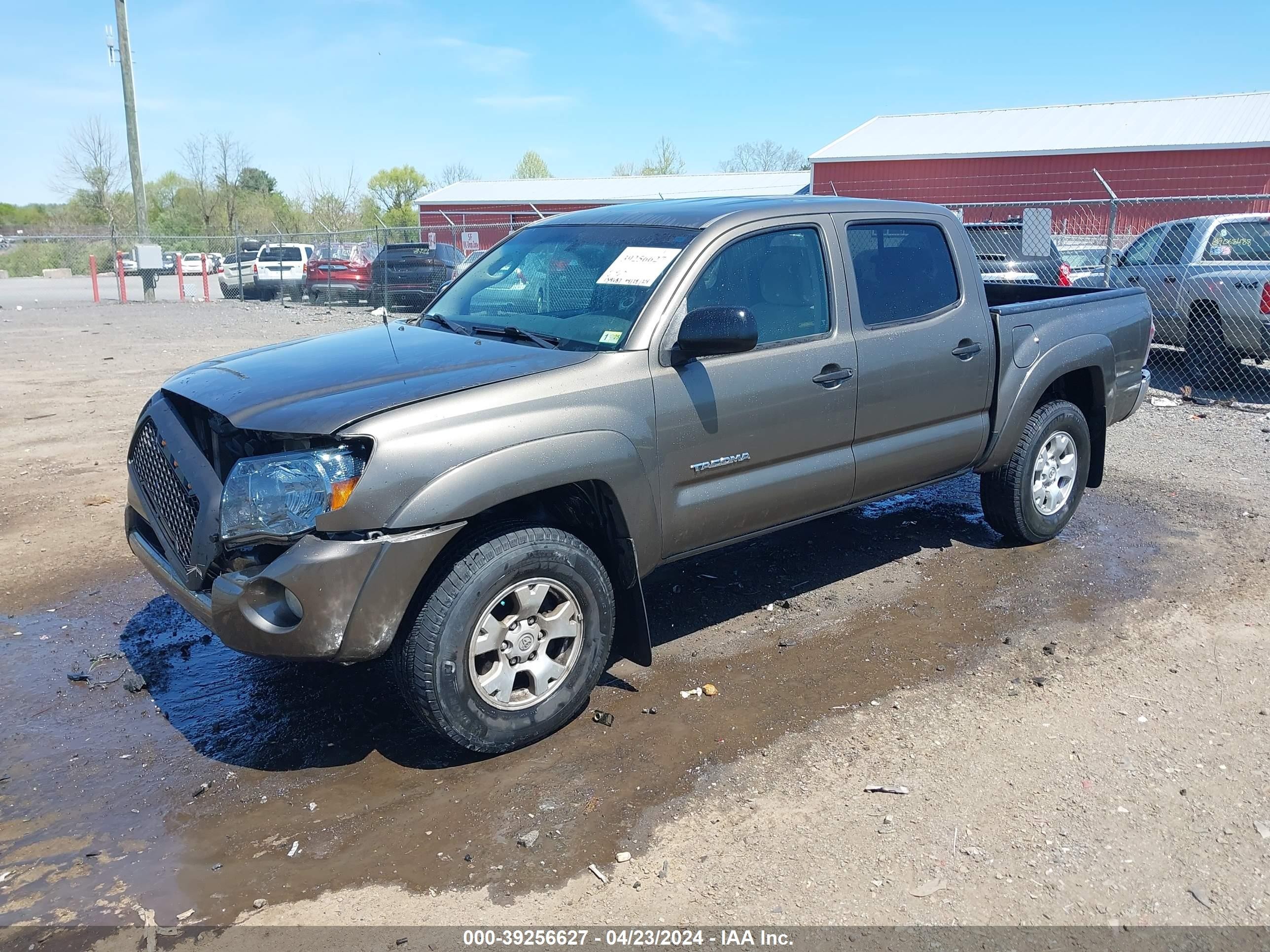 Photo 1 VIN: 5TELU42N39Z618492 - TOYOTA TACOMA 