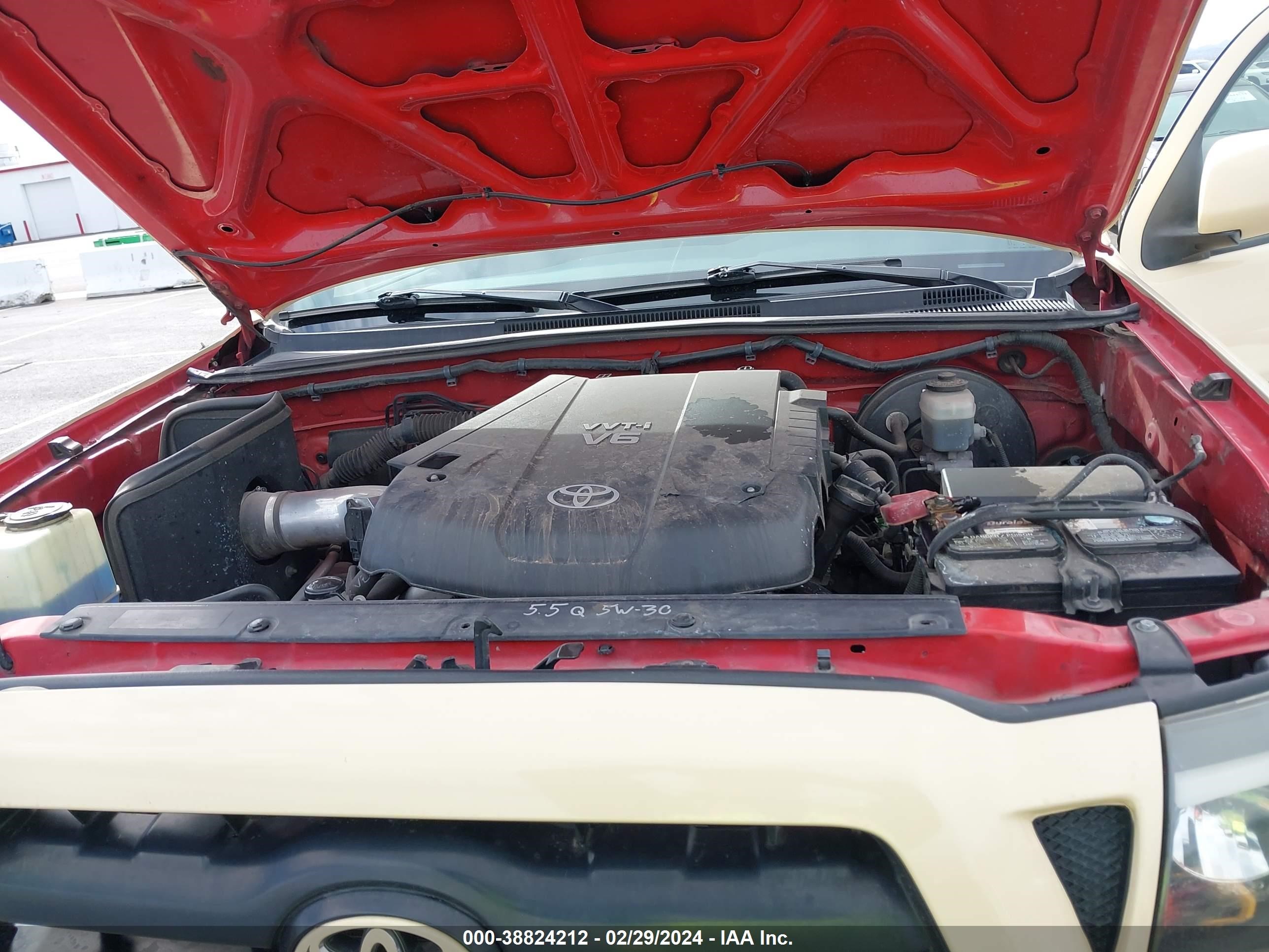 Photo 9 VIN: 5TELU42N45Z040087 - TOYOTA TACOMA 