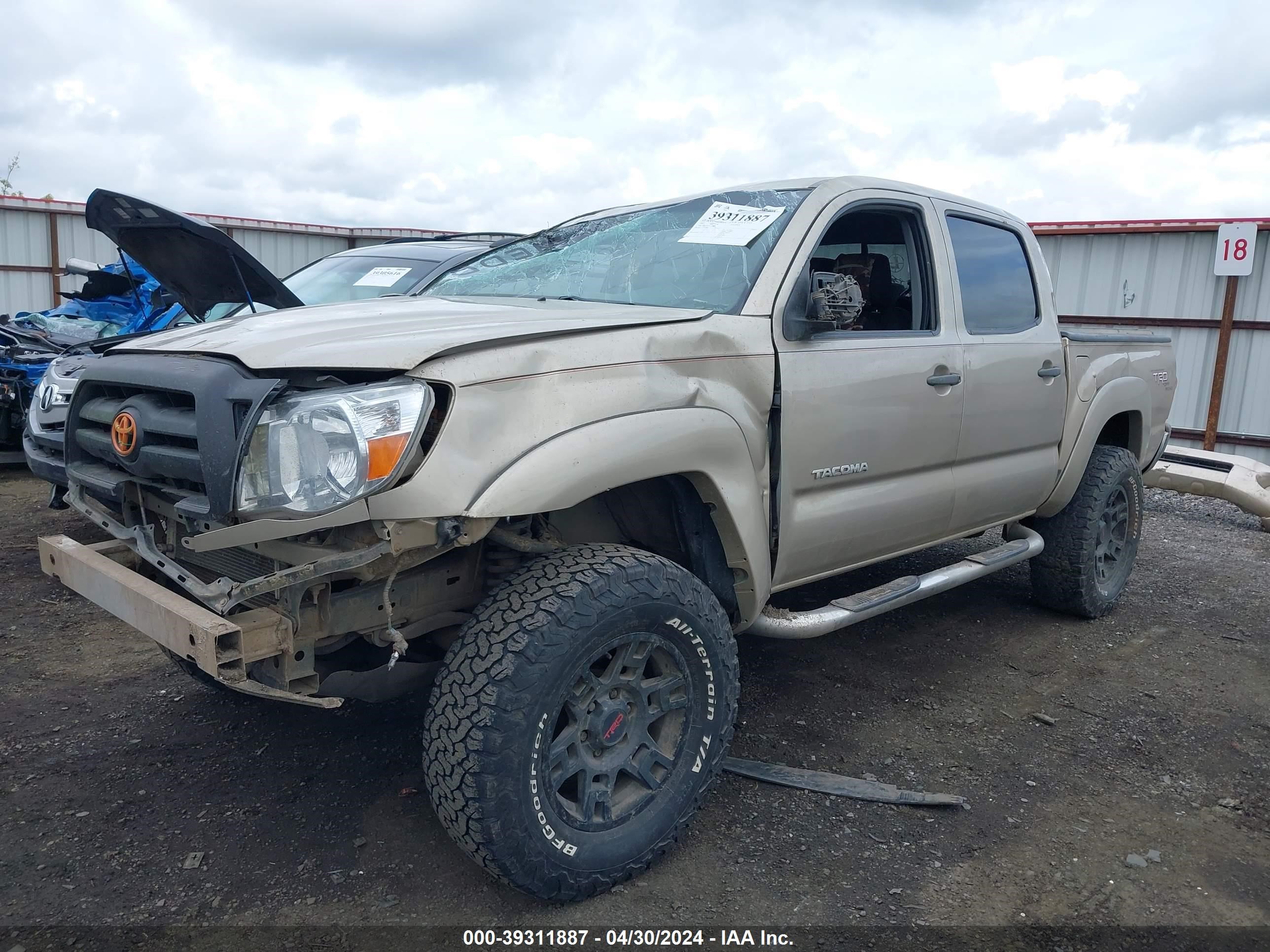 Photo 1 VIN: 5TELU42N477458006 - TOYOTA TACOMA 