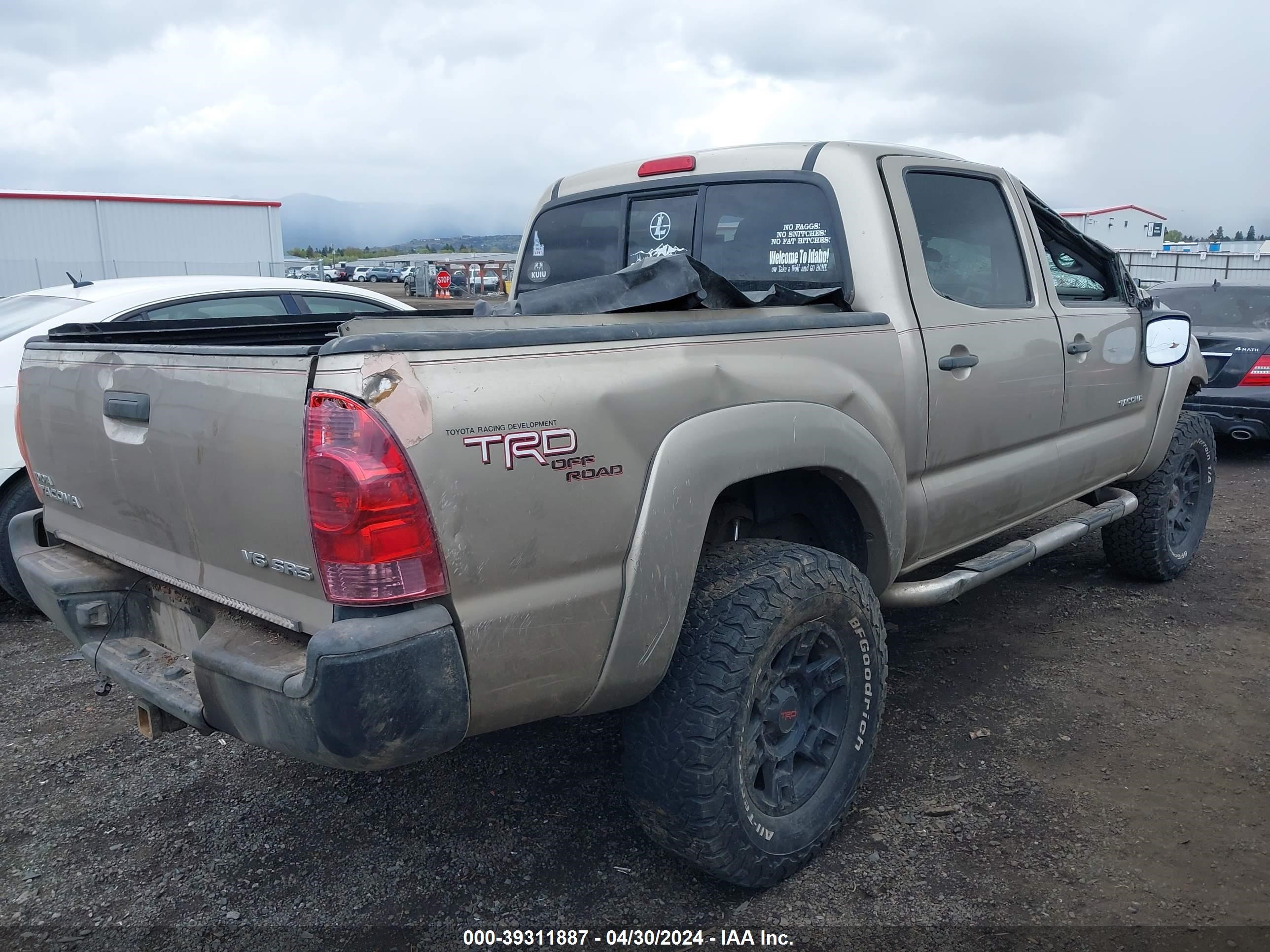 Photo 3 VIN: 5TELU42N477458006 - TOYOTA TACOMA 