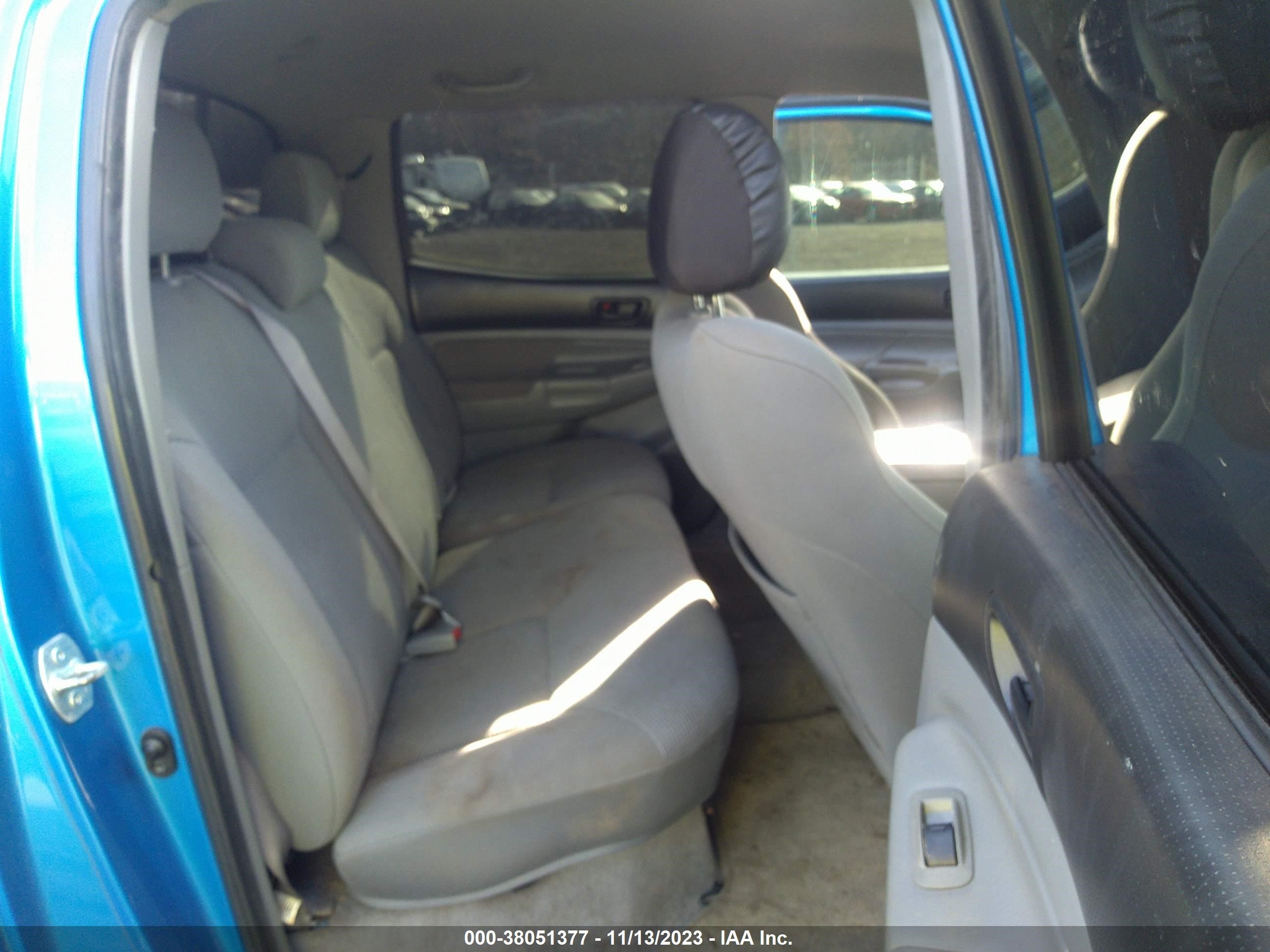 Photo 7 VIN: 5TELU42N48Z553991 - TOYOTA TACOMA 