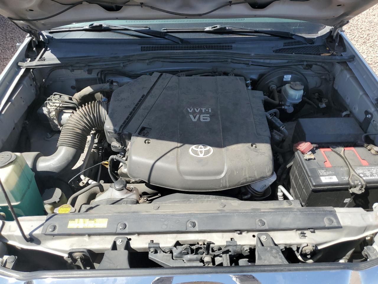 Photo 10 VIN: 5TELU42N49Z594736 - TOYOTA TACOMA 