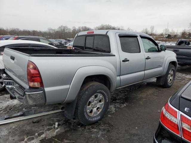 Photo 2 VIN: 5TELU42N55Z135421 - TOYOTA TACOMA 