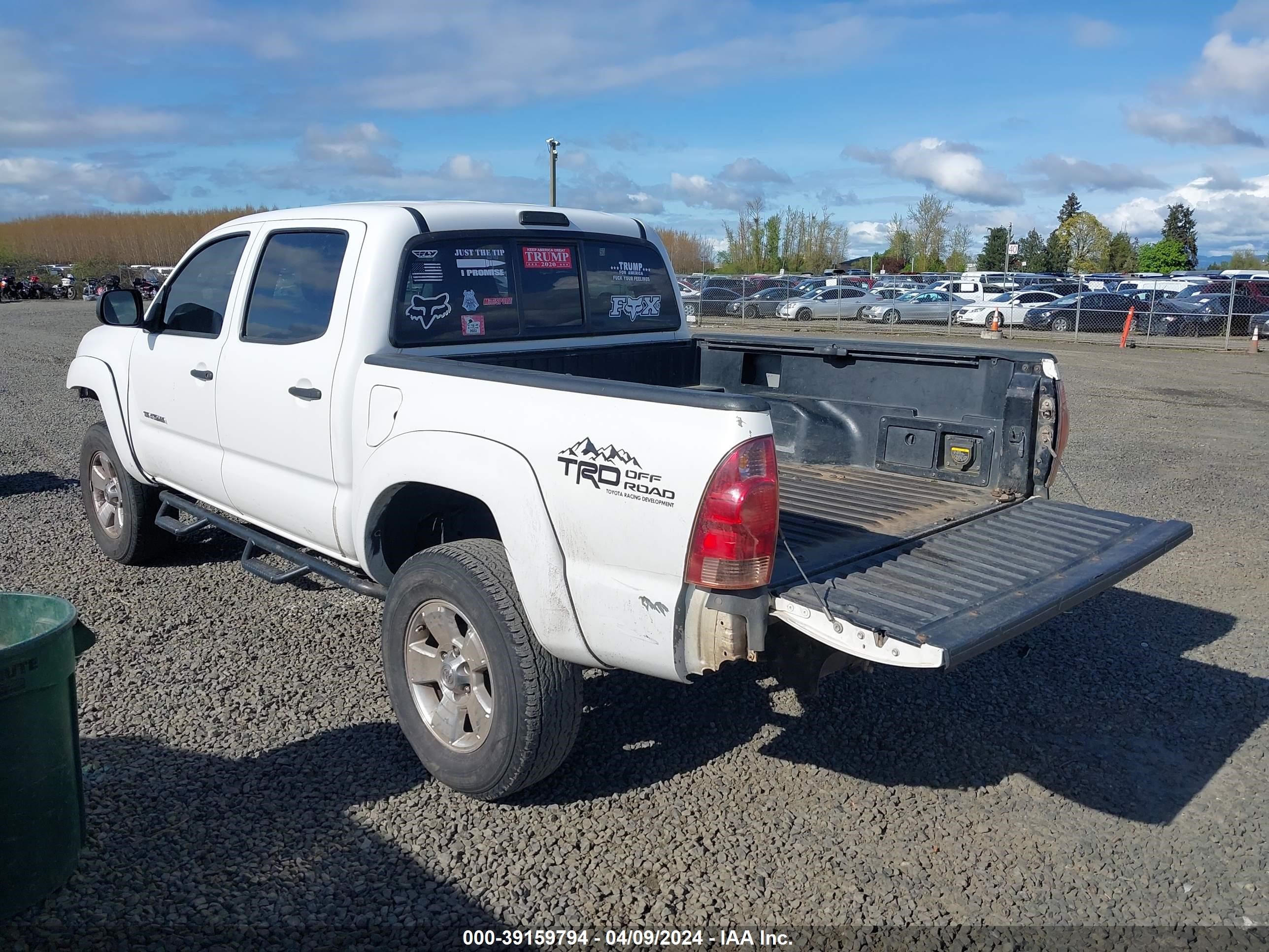 Photo 2 VIN: 5TELU42N56Z164306 - TOYOTA TACOMA 