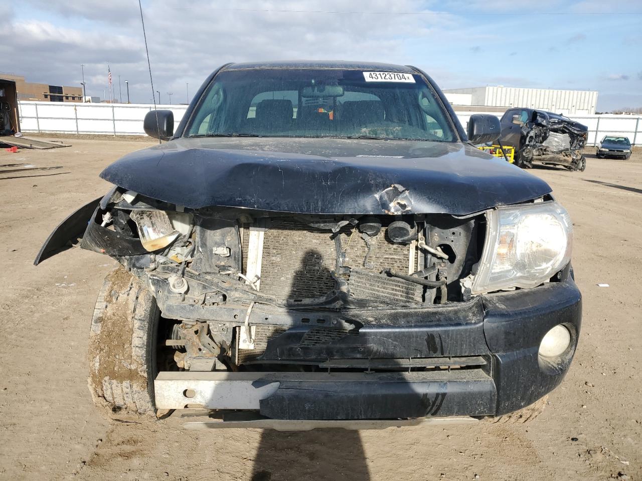 Photo 4 VIN: 5TELU42N57Z375894 - TOYOTA TACOMA 