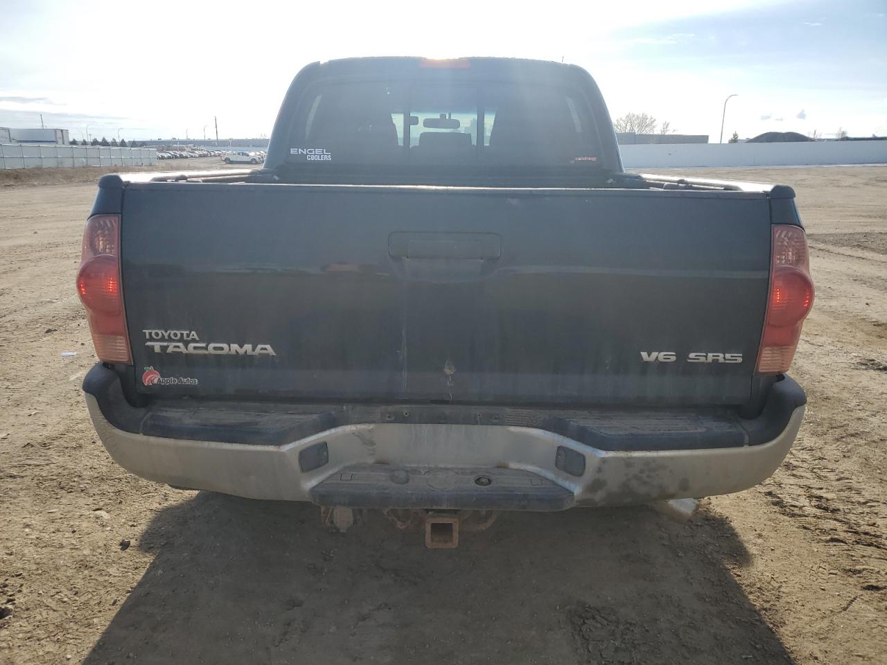 Photo 5 VIN: 5TELU42N57Z375894 - TOYOTA TACOMA 