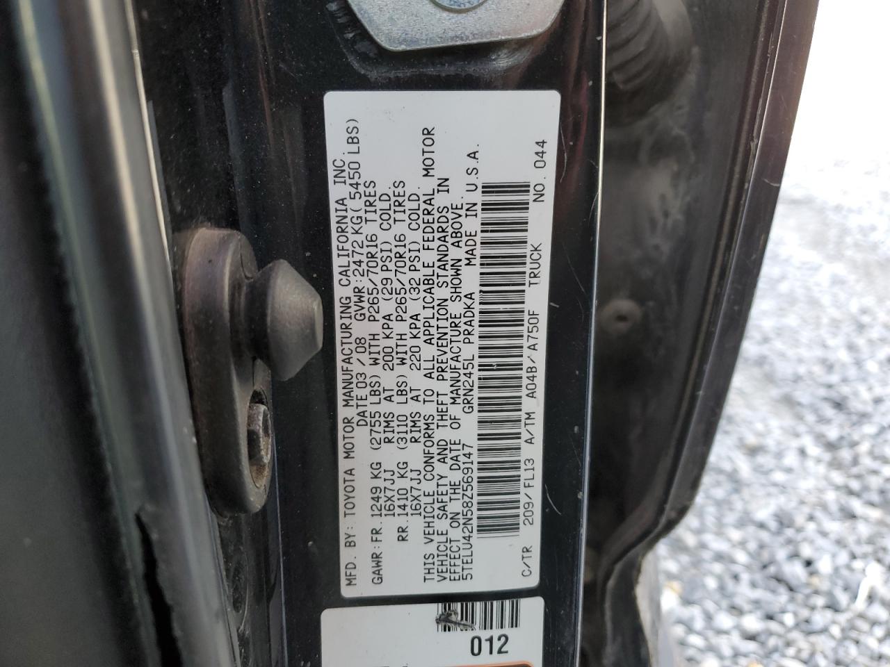 Photo 11 VIN: 5TELU42N58Z569147 - TOYOTA TACOMA 