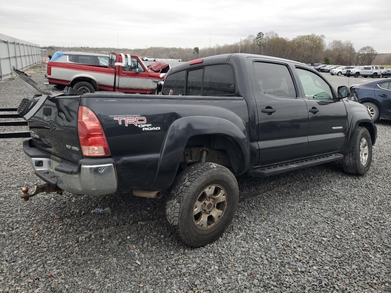 Photo 2 VIN: 5TELU42N58Z569147 - TOYOTA TACOMA 