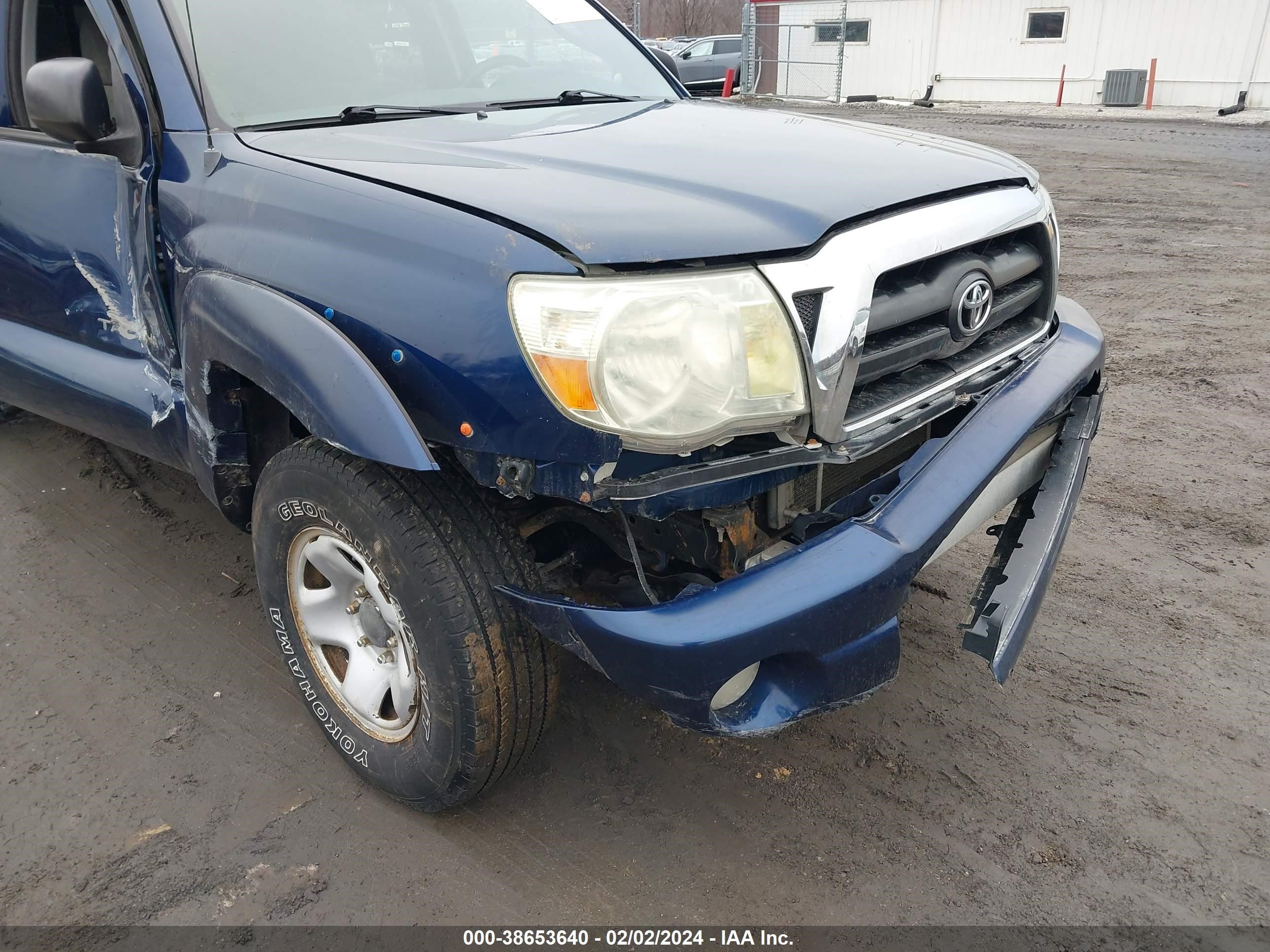 Photo 5 VIN: 5TELU42N68Z498346 - TOYOTA TACOMA 