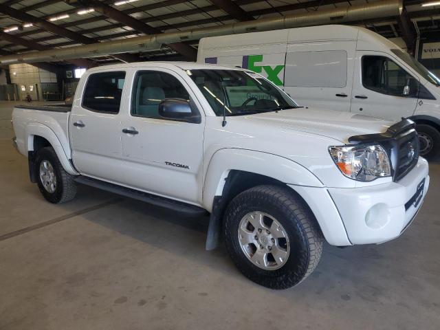 Photo 3 VIN: 5TELU42N78Z500556 - TOYOTA TACOMA DOU 