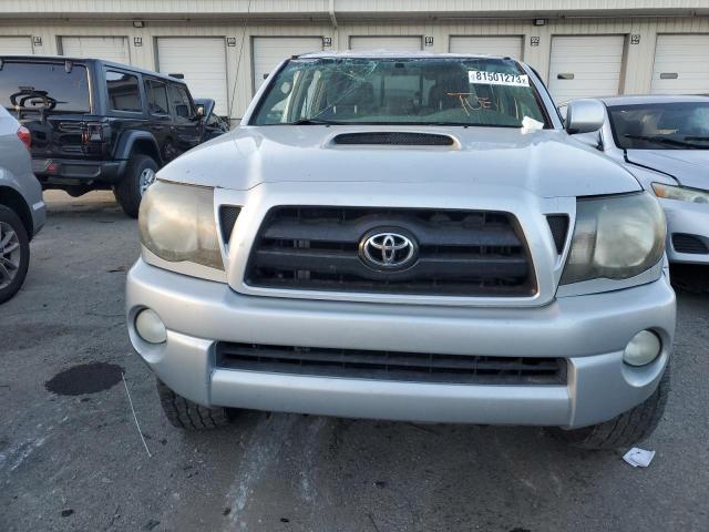 Photo 4 VIN: 5TELU42N88Z472816 - TOYOTA TACOMA 