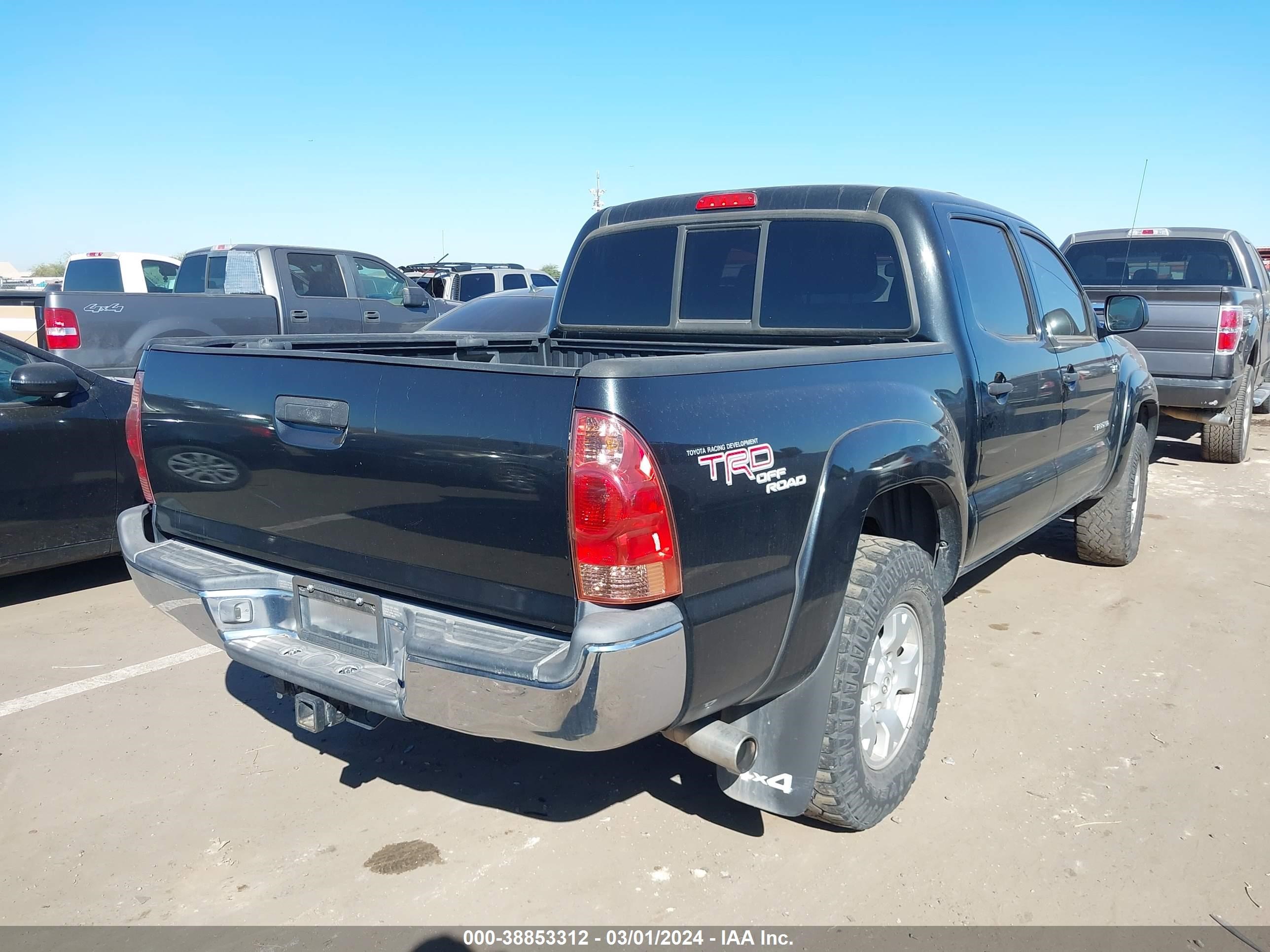 Photo 3 VIN: 5TELU42N97Z385344 - TOYOTA TACOMA 