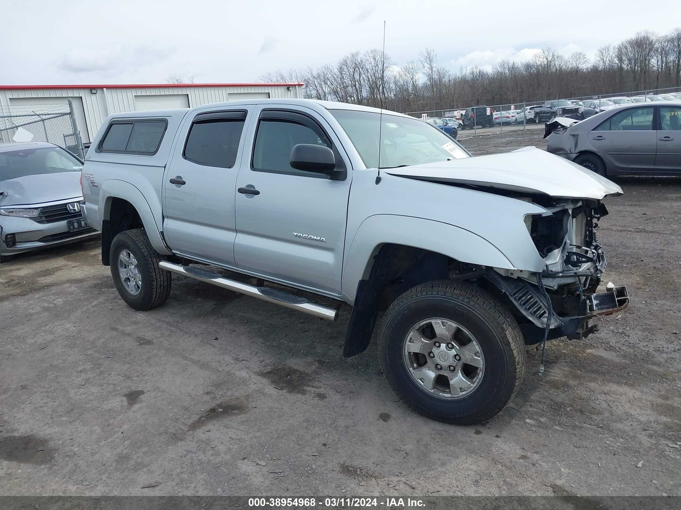 Photo 0 VIN: 5TELU42N98Z472386 - TOYOTA TACOMA 