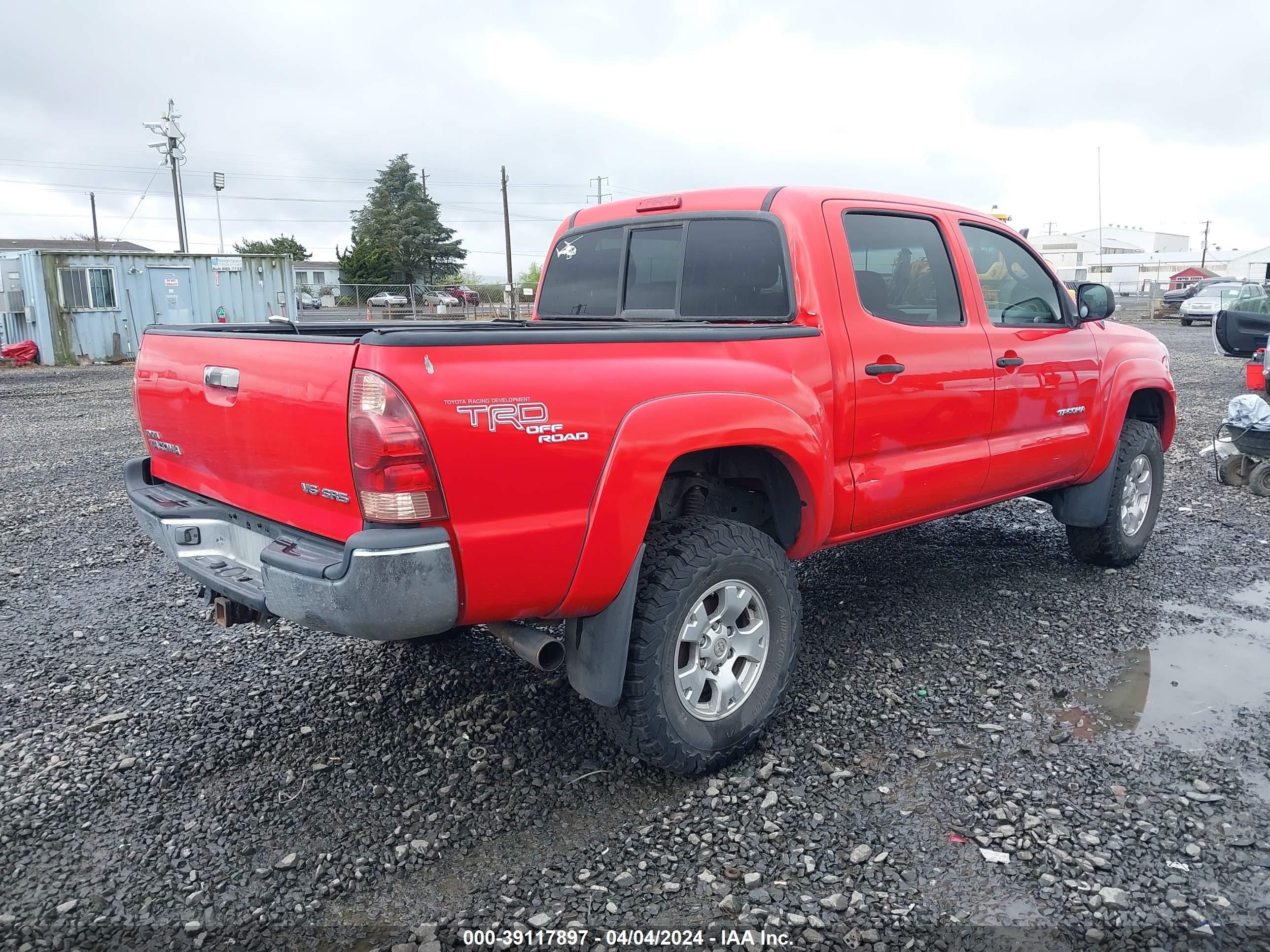 Photo 3 VIN: 5TELU42NX5Z026338 - TOYOTA TACOMA 