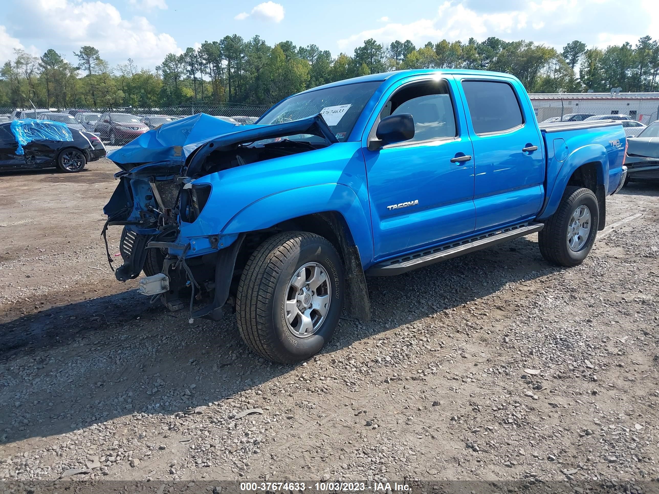 Photo 1 VIN: 5TELU42NX6Z255815 - TOYOTA TACOMA 