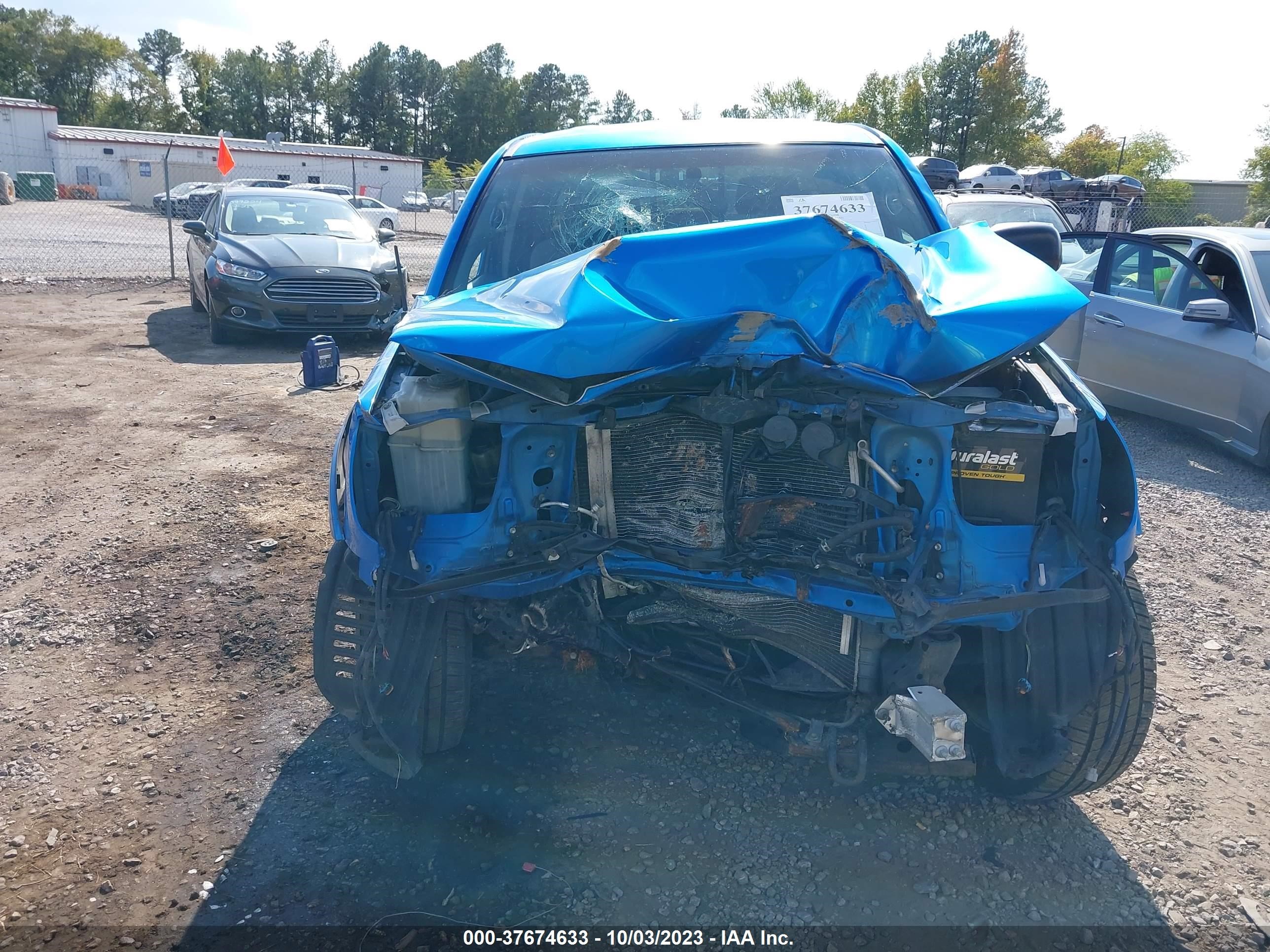 Photo 10 VIN: 5TELU42NX6Z255815 - TOYOTA TACOMA 