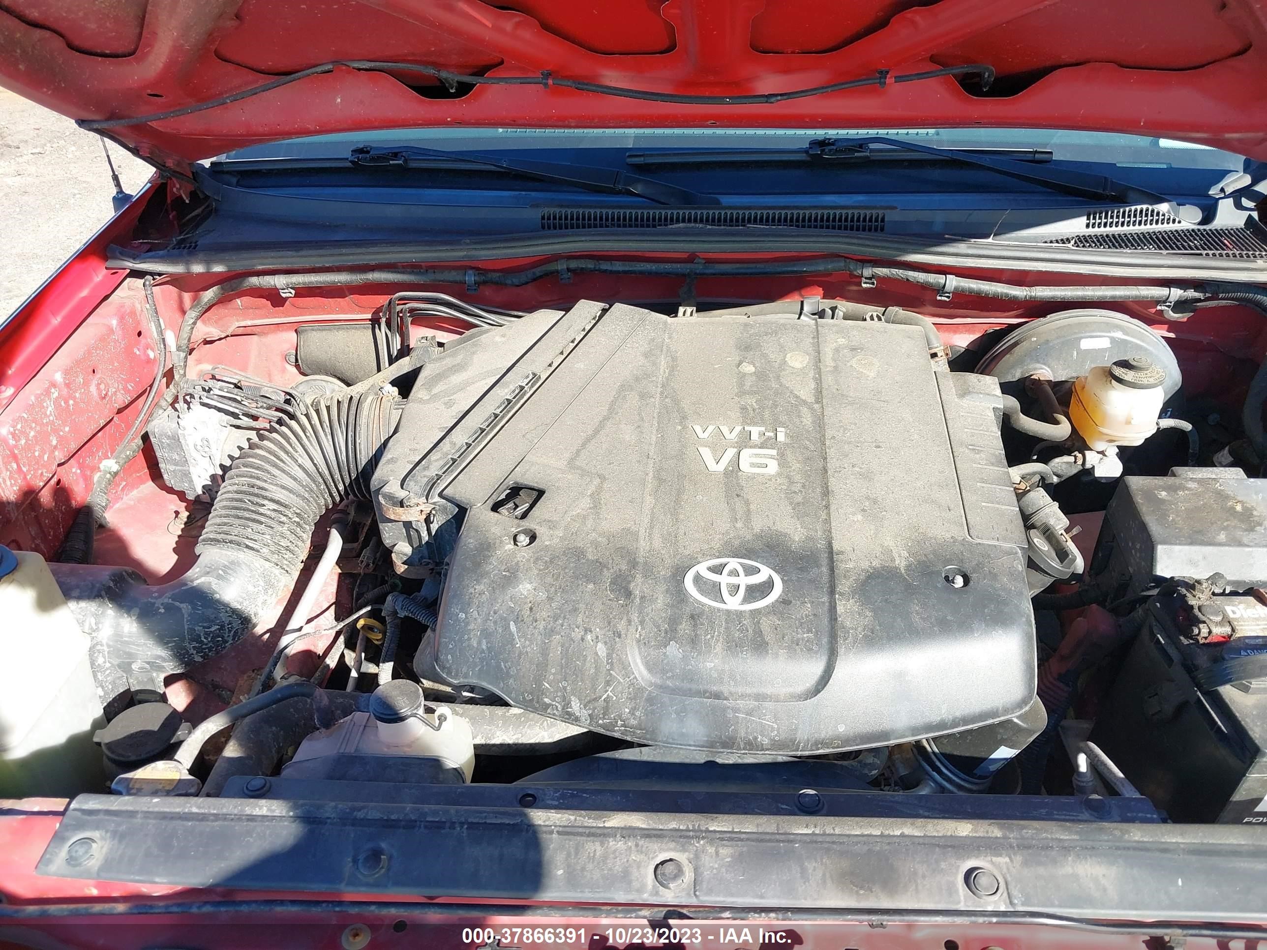 Photo 8 VIN: 5TELU4EN2AZ739160 - TOYOTA TACOMA 