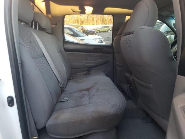 Photo 5 VIN: 5TELU4EN3AZ680247 - TOYOTA TACOMA DOU 