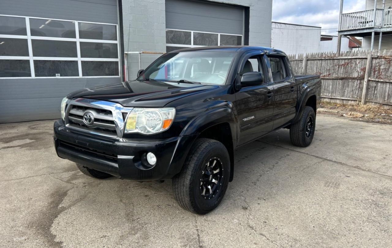 Photo 1 VIN: 5TELU4EN7AZ735878 - TOYOTA TACOMA 