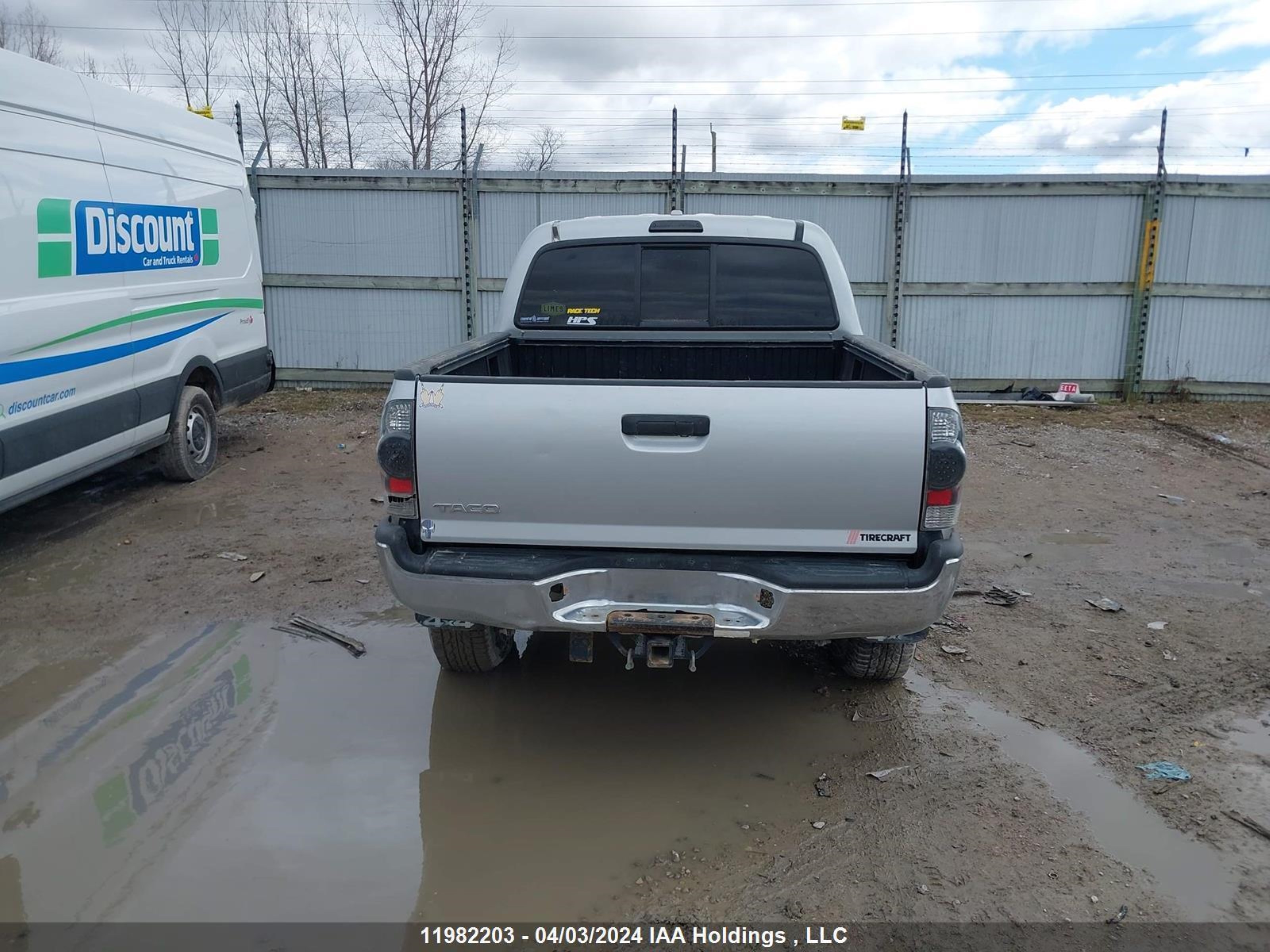 Photo 15 VIN: 5TELU4EN7AZ737176 - TOYOTA TACOMA 