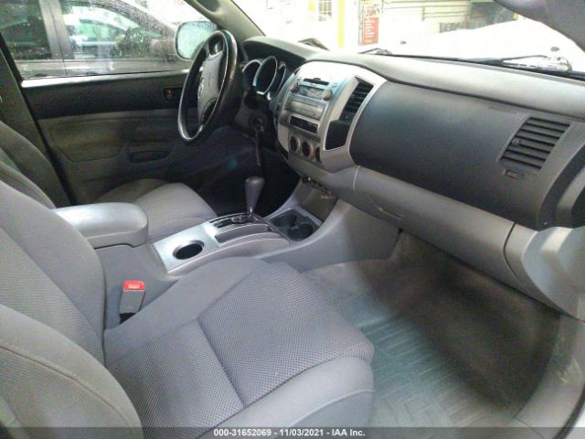 Photo 4 VIN: 5TELU4EN8AZ724954 - TOYOTA TACOMA 