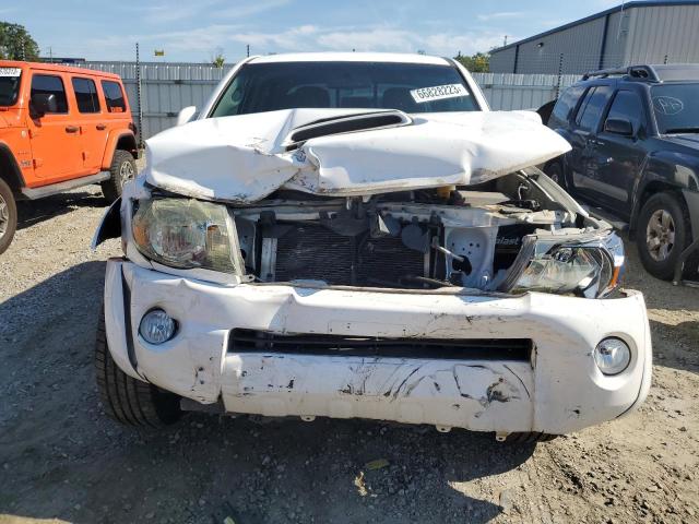 Photo 4 VIN: 5TEMU4FN6AZ710070 - TOYOTA TACOMA 