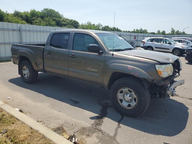 Photo 3 VIN: 5TEMU4FN7AZ715701 - TOYOTA TACOMA DOU 