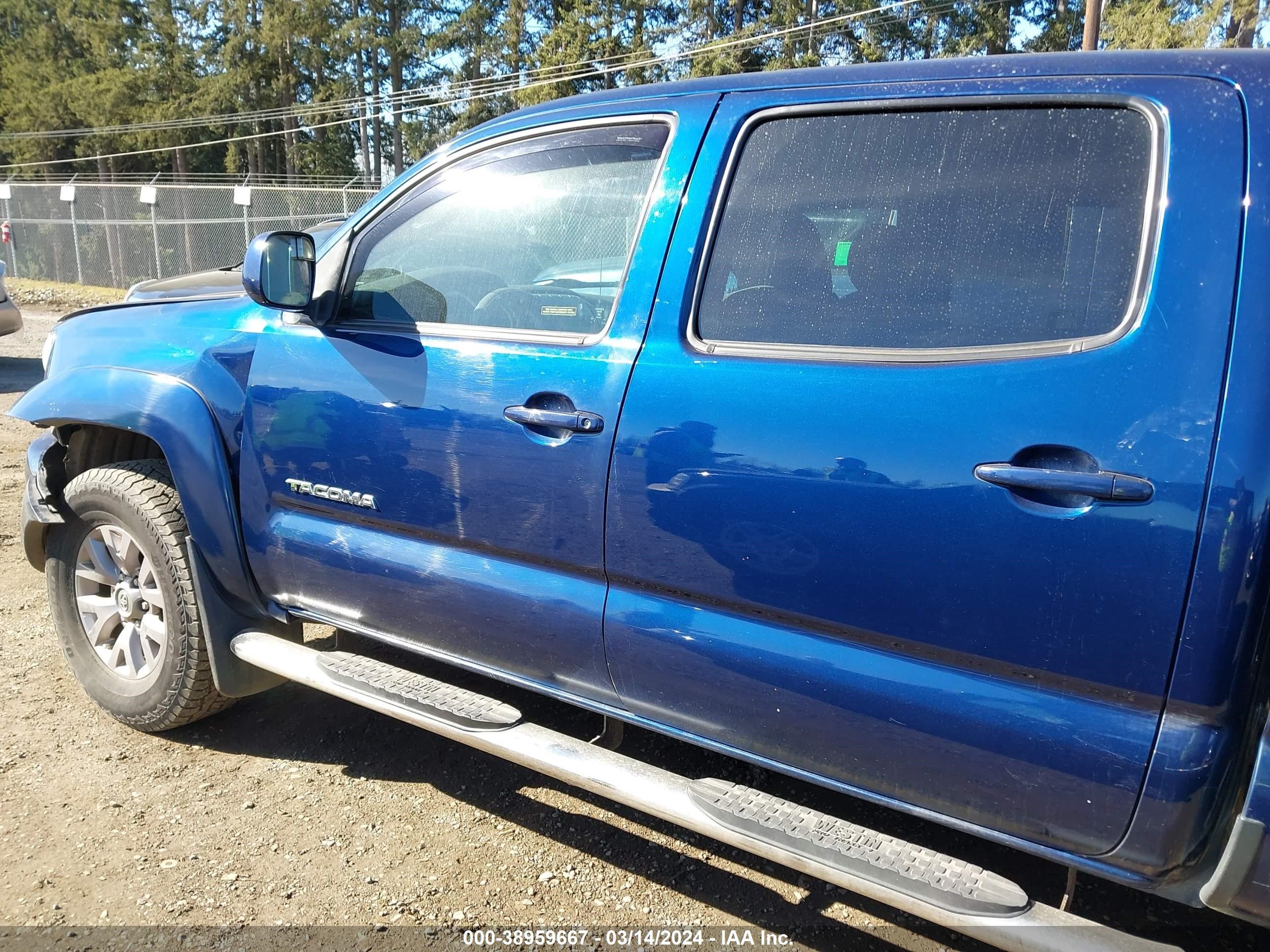 Photo 13 VIN: 5TEMU52N38Z589441 - TOYOTA TACOMA 