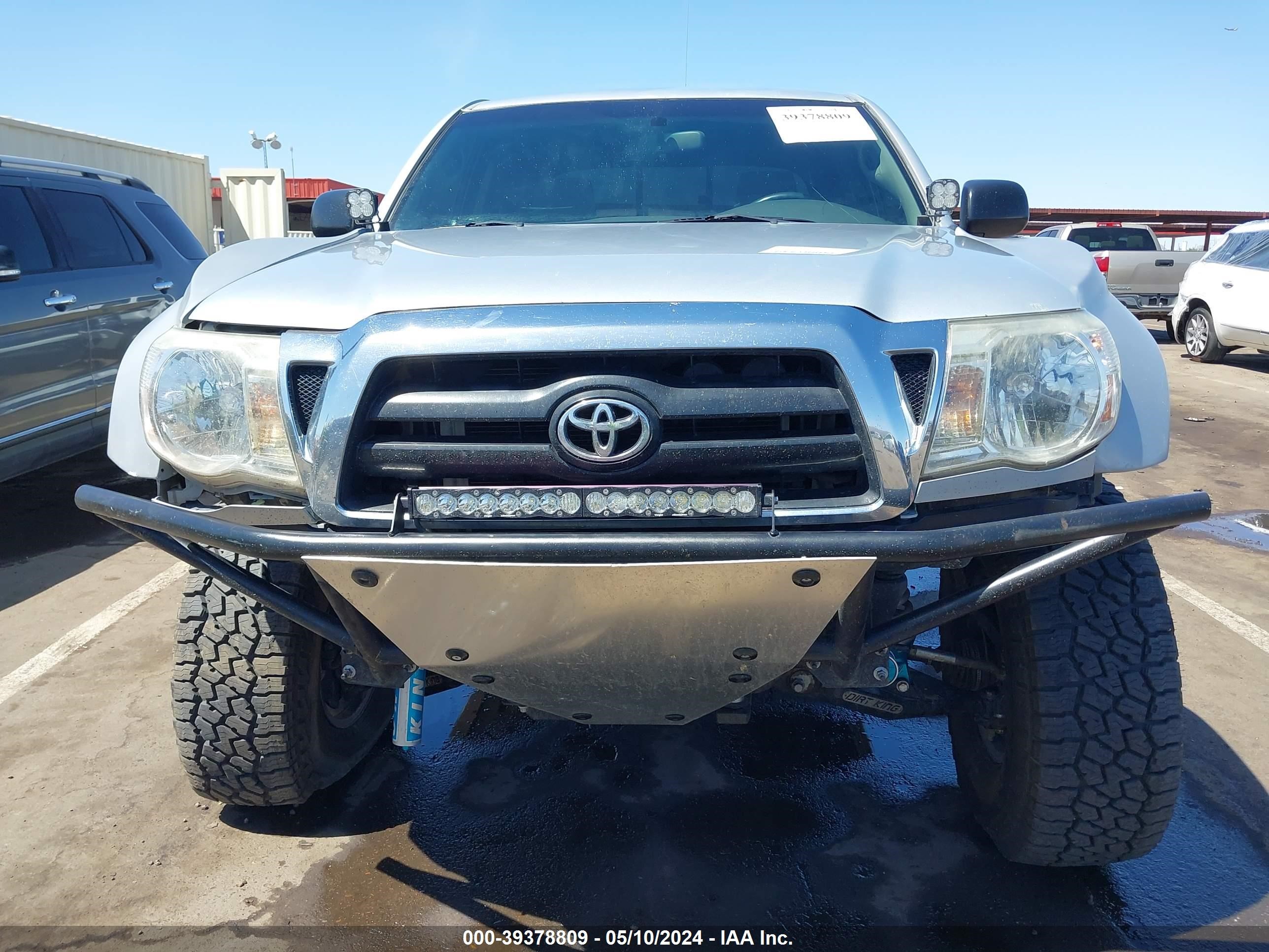 Photo 11 VIN: 5TEMU52N95Z087772 - TOYOTA TACOMA 