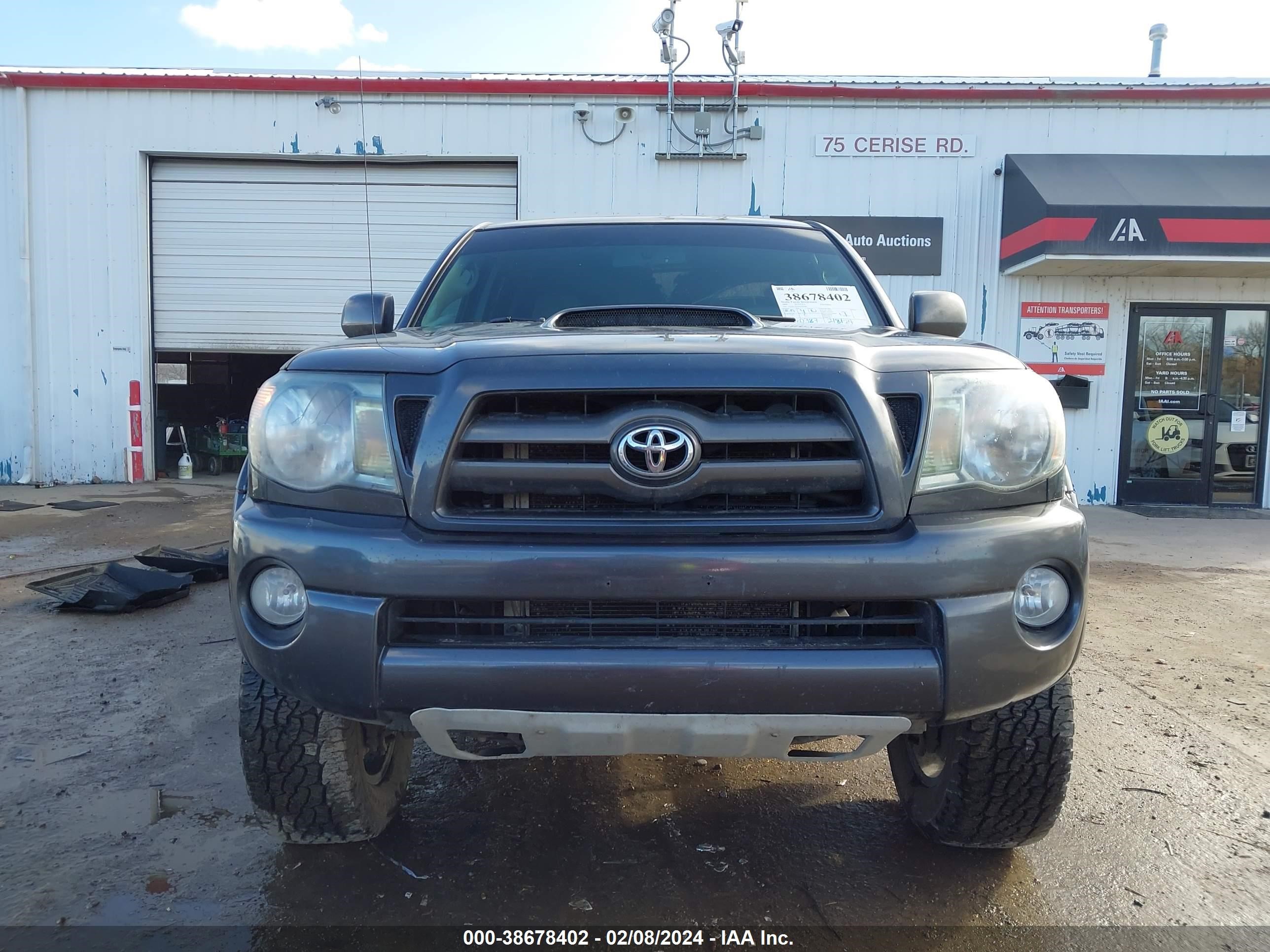 Photo 12 VIN: 5TEMU52NX9Z609444 - TOYOTA TACOMA 