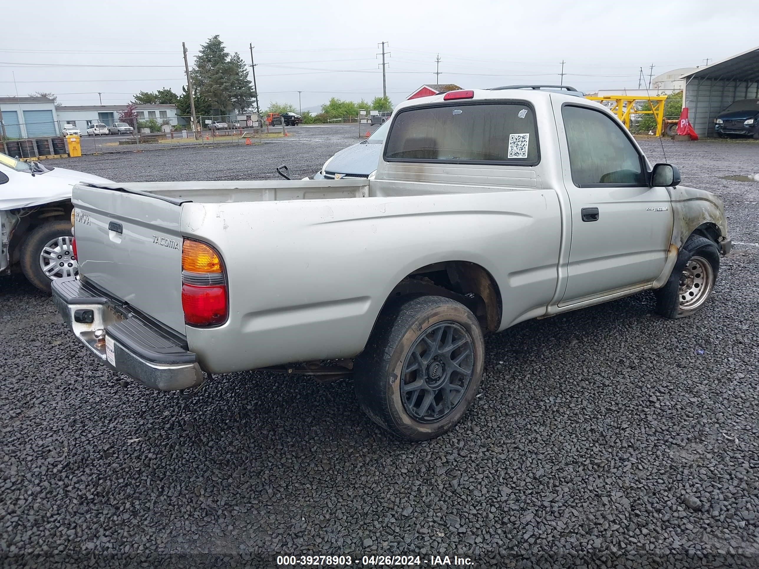 Photo 3 VIN: 5TENL42N01Z724480 - TOYOTA TACOMA 