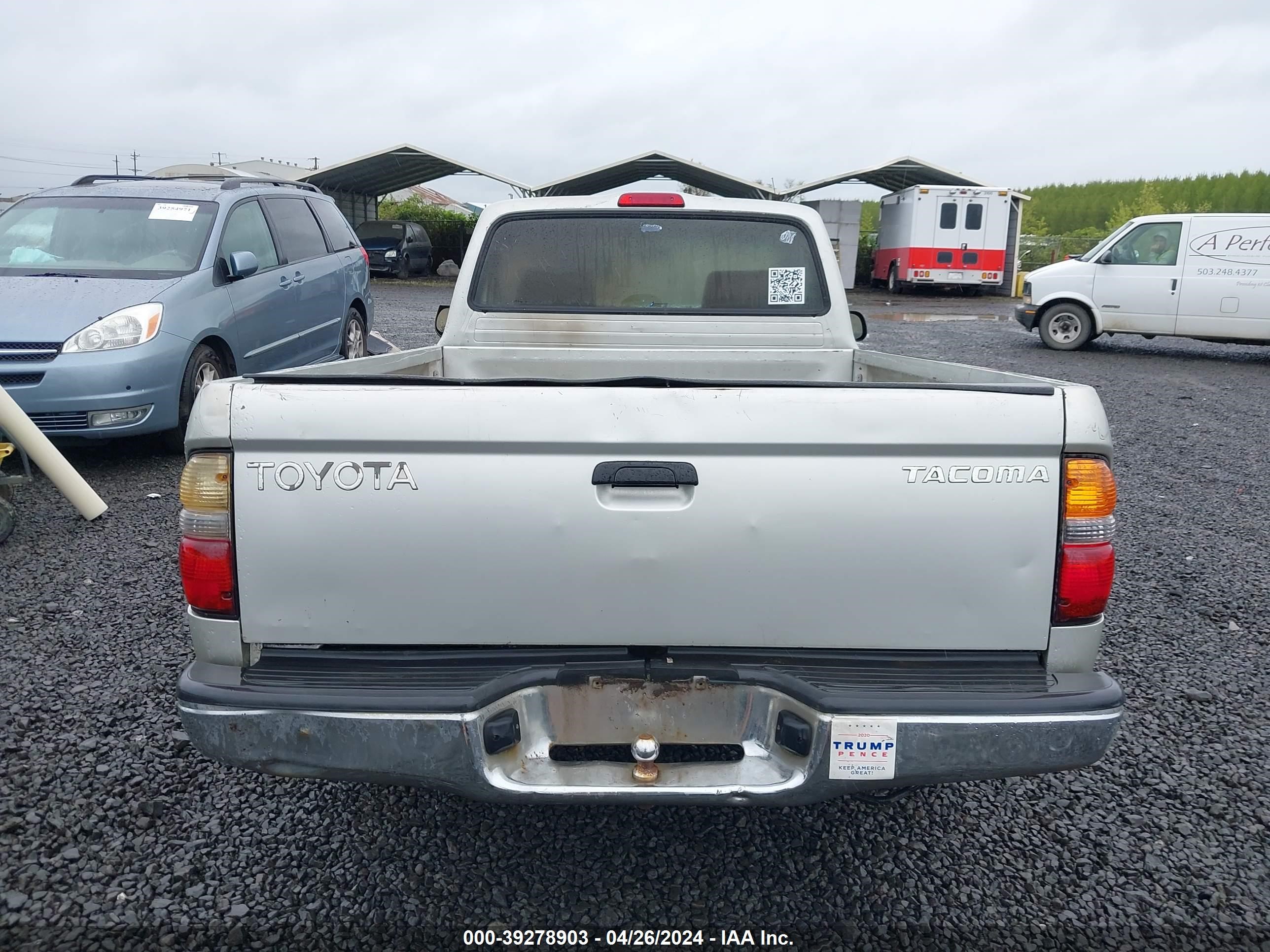 Photo 7 VIN: 5TENL42N01Z724480 - TOYOTA TACOMA 