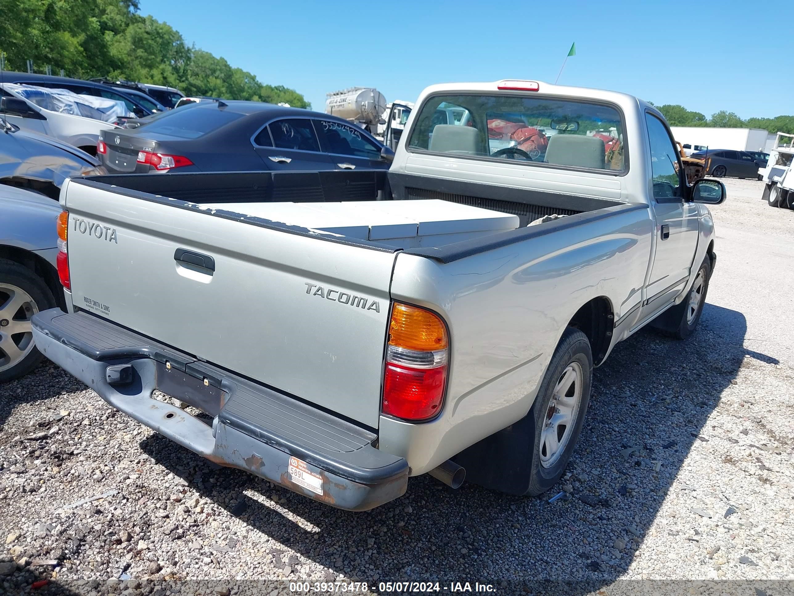 Photo 3 VIN: 5TENL42N03Z227481 - TOYOTA TACOMA 