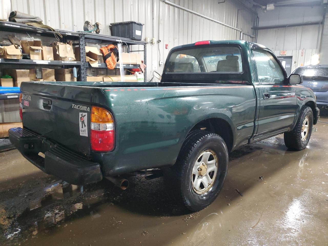 Photo 2 VIN: 5TENL42N11Z872458 - TOYOTA TACOMA 