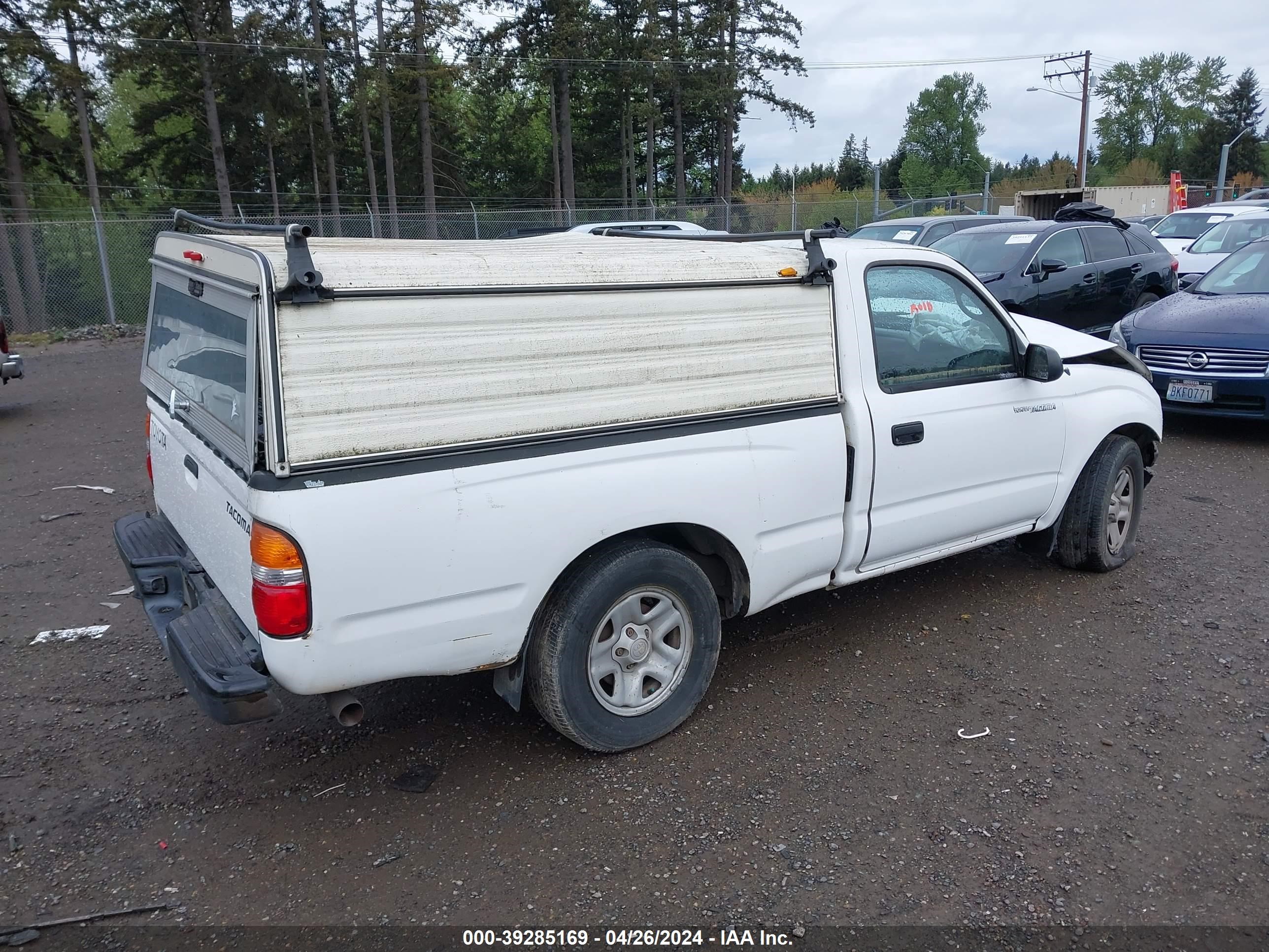 Photo 3 VIN: 5TENL42N11Z877157 - TOYOTA TACOMA 