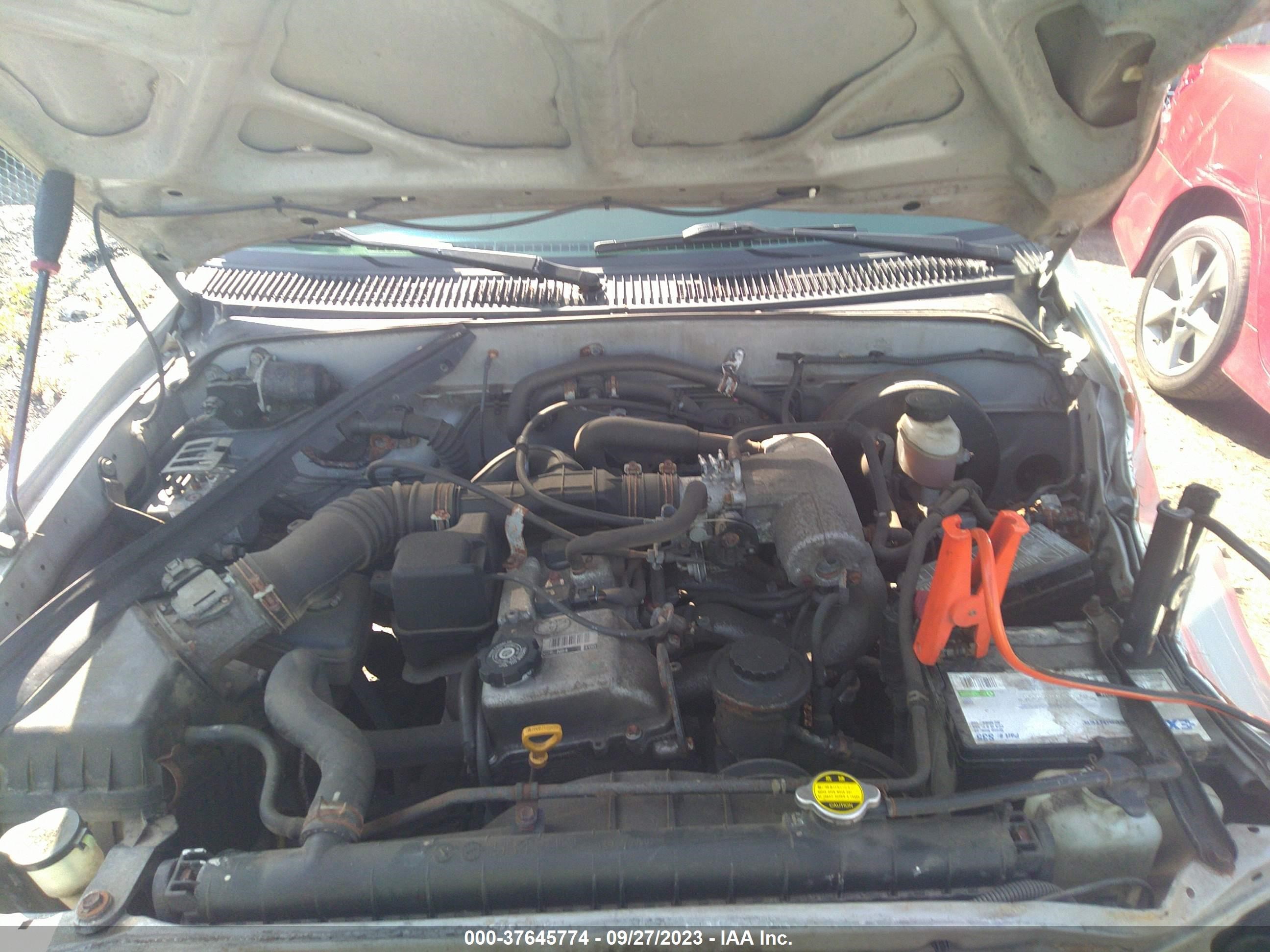 Photo 9 VIN: 5TENL42N14Z358985 - TOYOTA TACOMA 