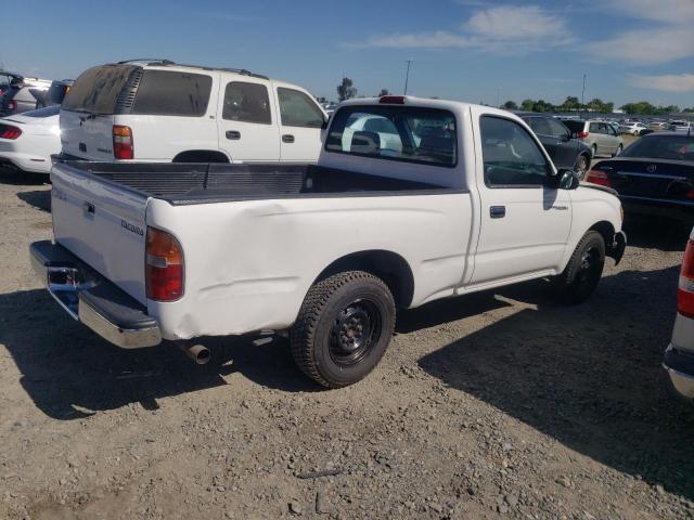 Photo 2 VIN: 5TENL42N5YZ706826 - TOYOTA TACOMA 