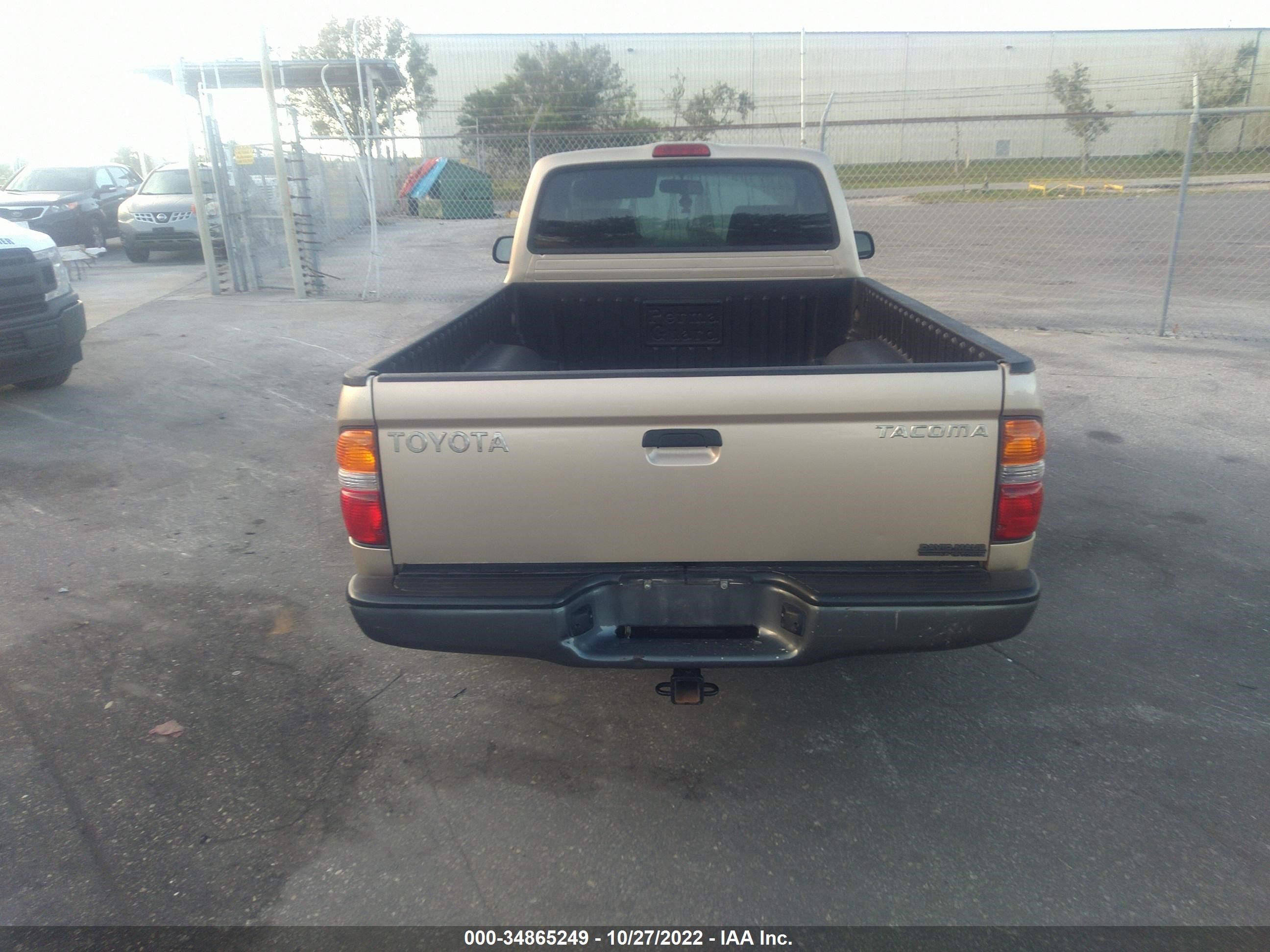 Photo 7 VIN: 5TENL42N64Z360862 - TOYOTA TACOMA 