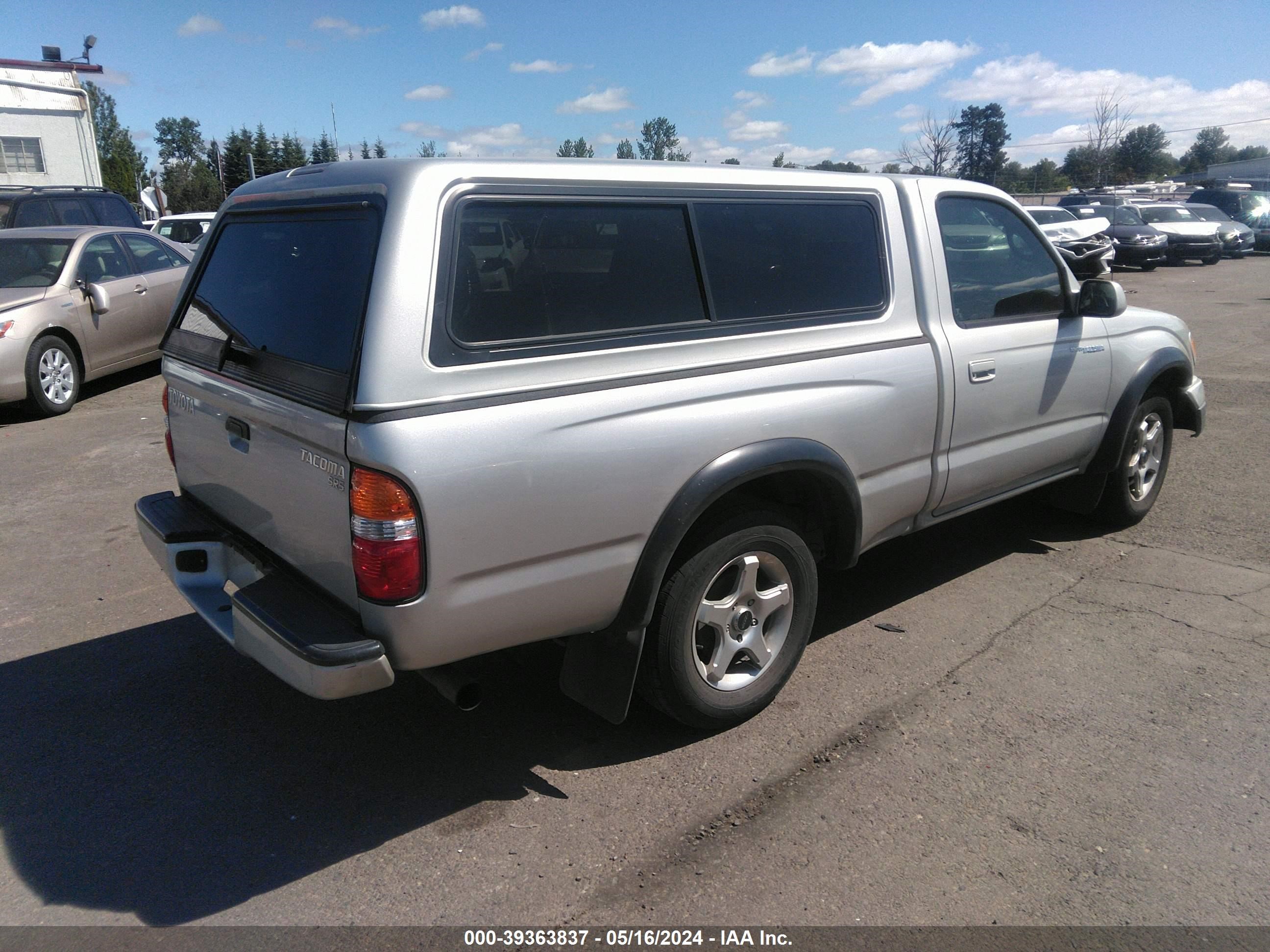 Photo 3 VIN: 5TENL42N93Z196053 - TOYOTA TACOMA 