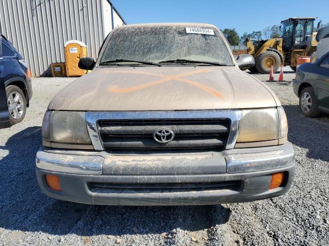 Photo 4 VIN: 5TENL42N9YZ701886 - TOYOTA TACOMA 