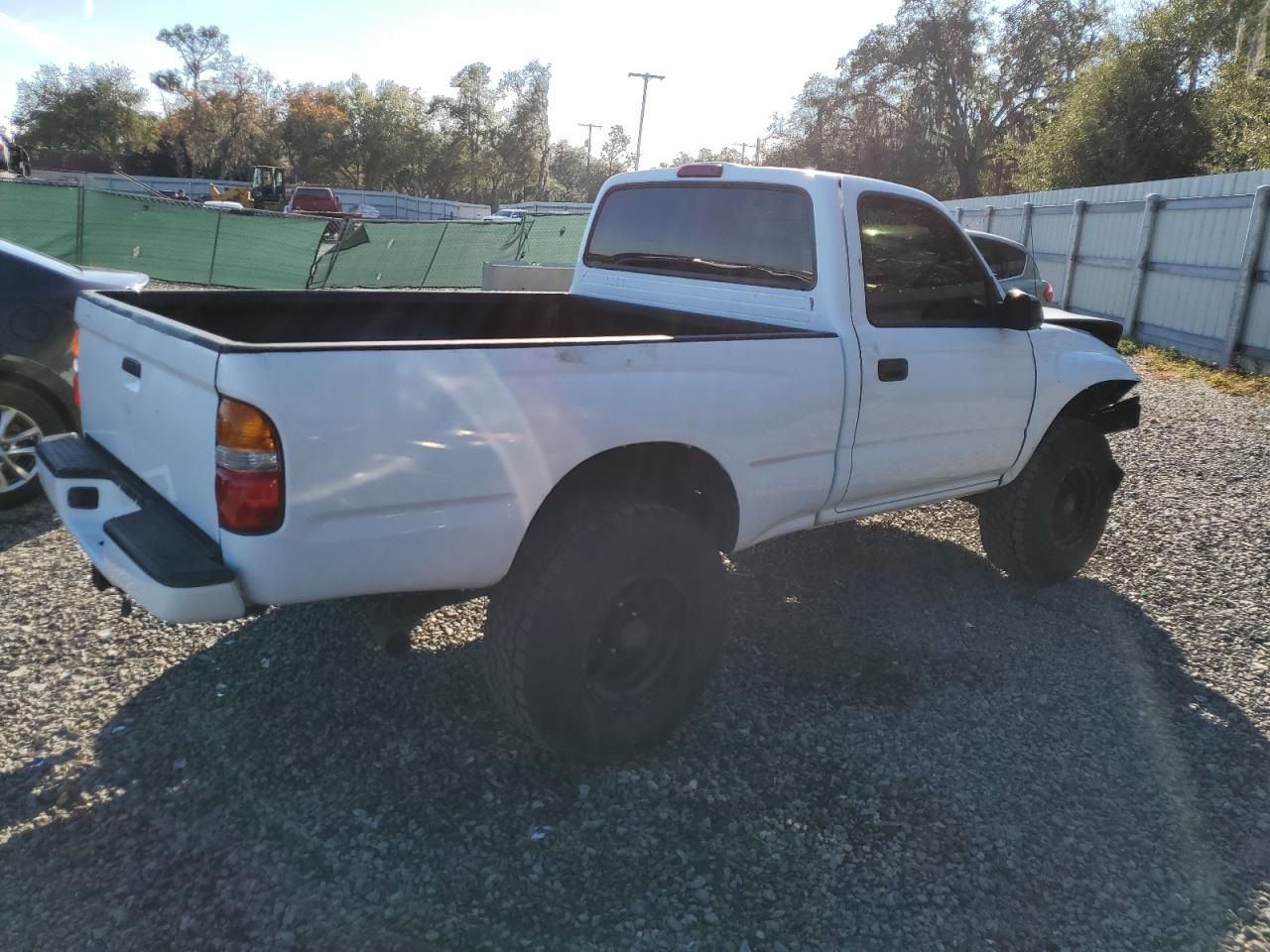 Photo 2 VIN: 5TENM92N24Z392086 - TOYOTA TACOMA 