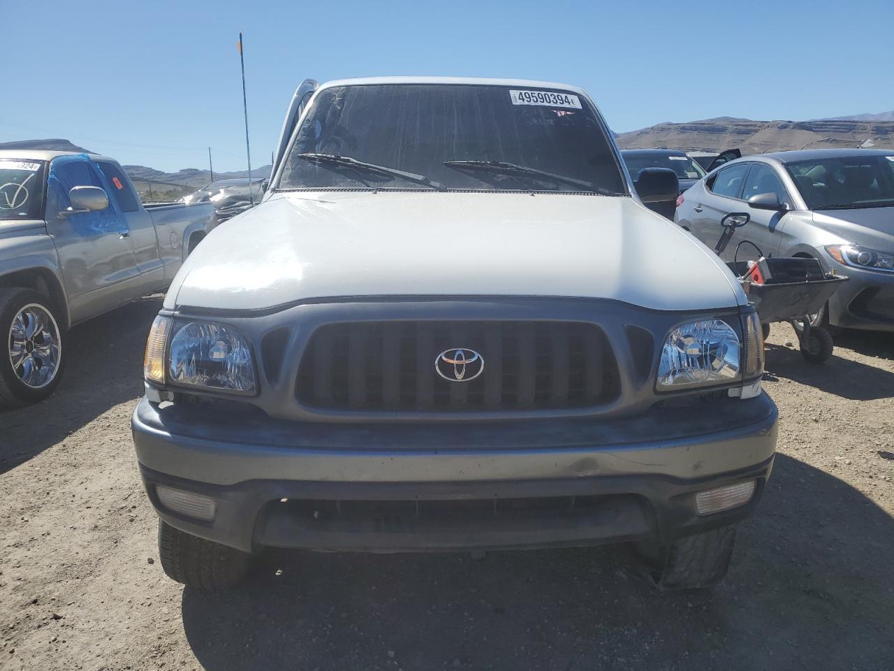 Photo 4 VIN: 5TENM92NX2Z110600 - TOYOTA TACOMA 