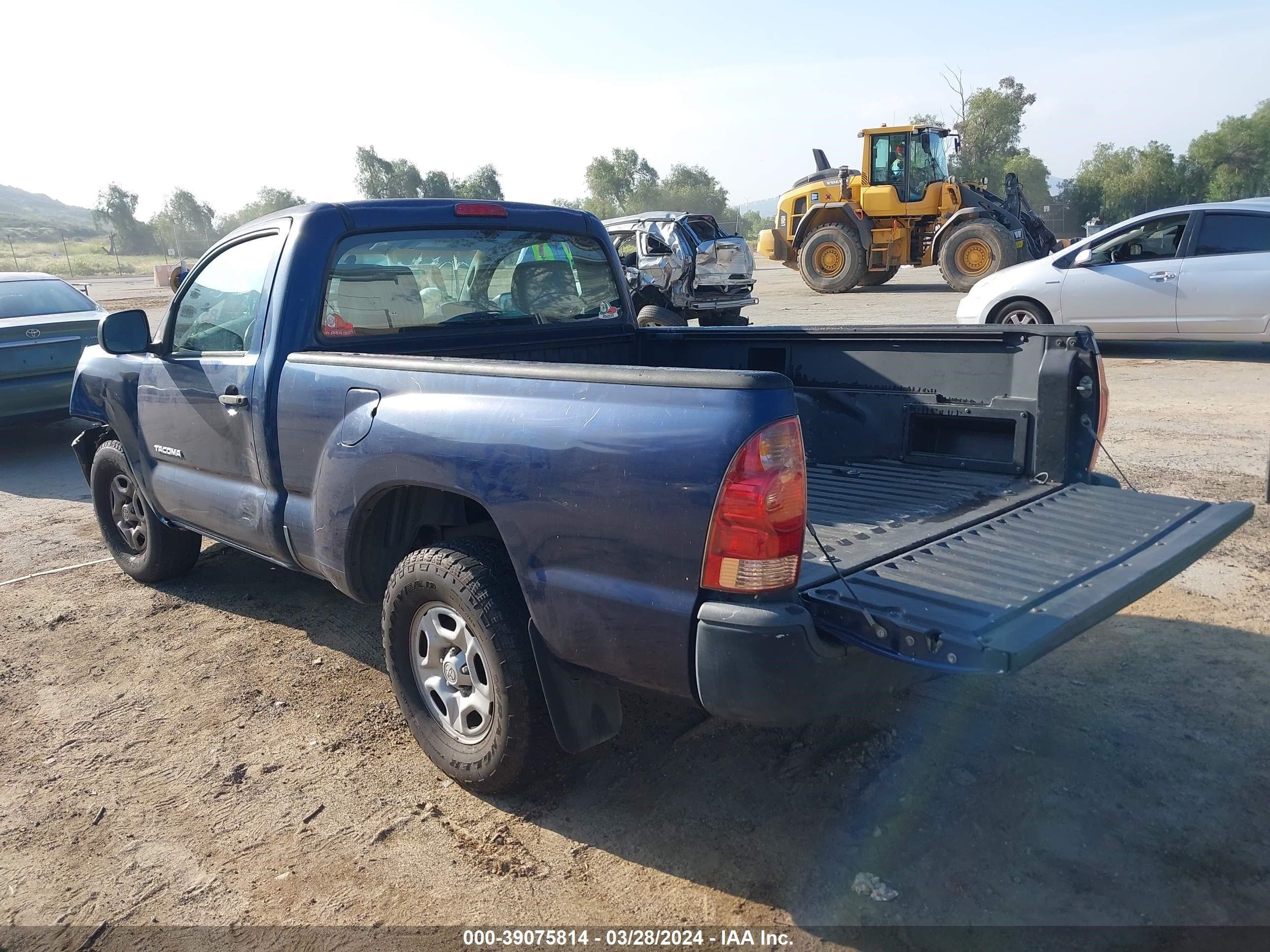 Photo 2 VIN: 5TENX22N06Z208507 - TOYOTA TACOMA 