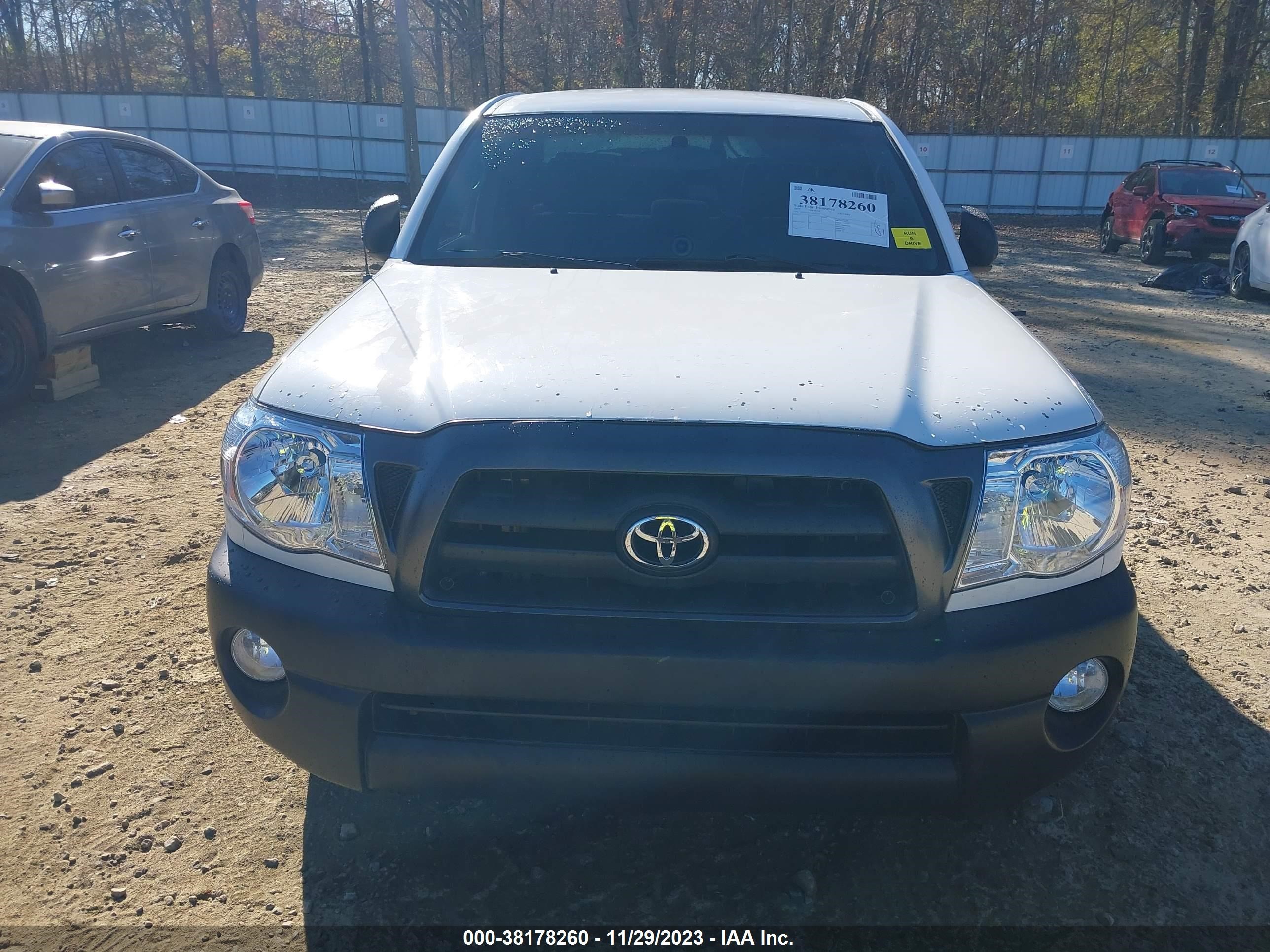 Photo 12 VIN: 5TENX22N37Z335155 - TOYOTA TACOMA 