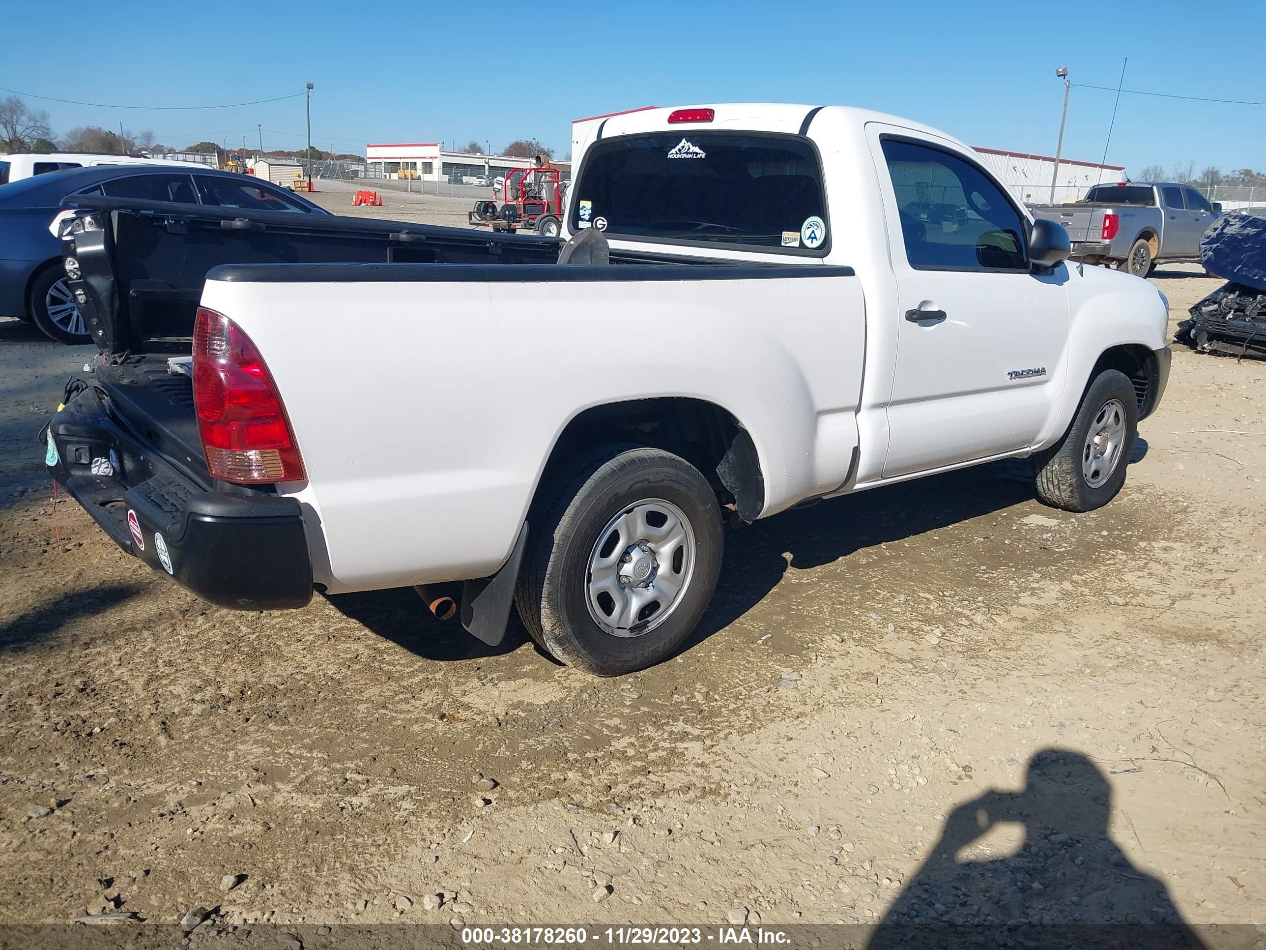 Photo 3 VIN: 5TENX22N37Z335155 - TOYOTA TACOMA 