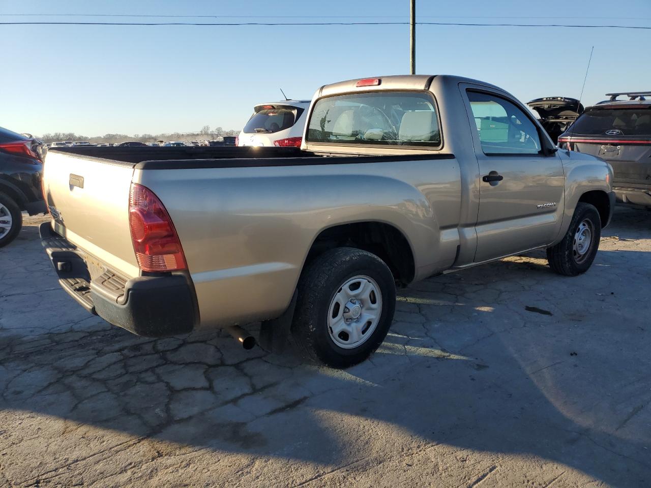 Photo 2 VIN: 5TENX22N38Z564002 - TOYOTA TACOMA 