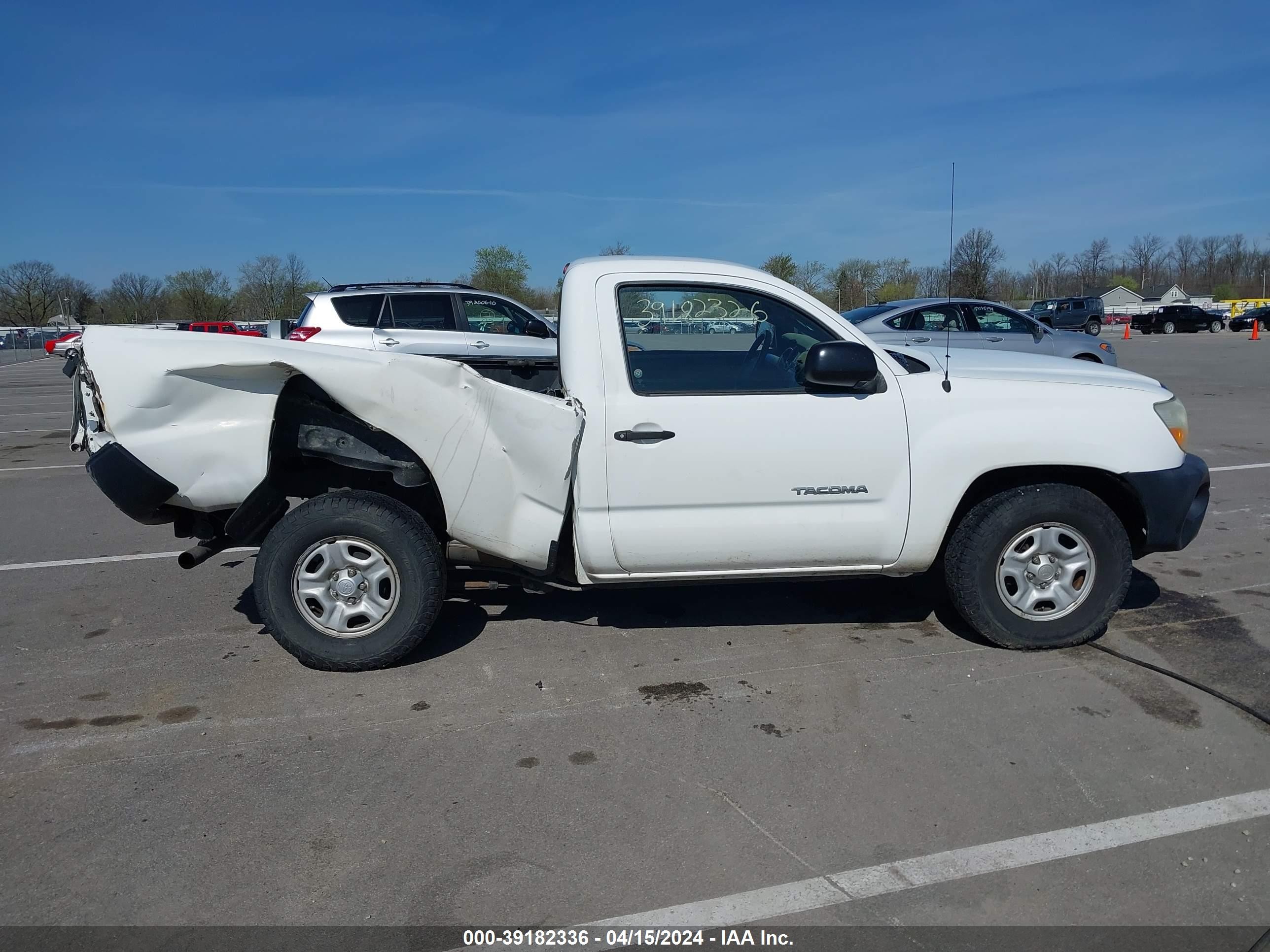 Photo 13 VIN: 5TENX22N39Z605648 - TOYOTA TACOMA 