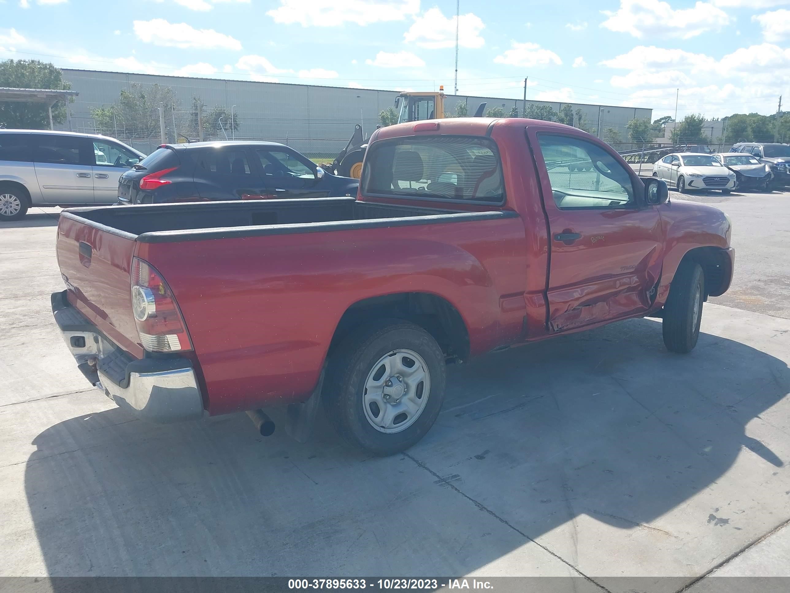 Photo 3 VIN: 5TENX22N48Z484109 - TOYOTA TACOMA 